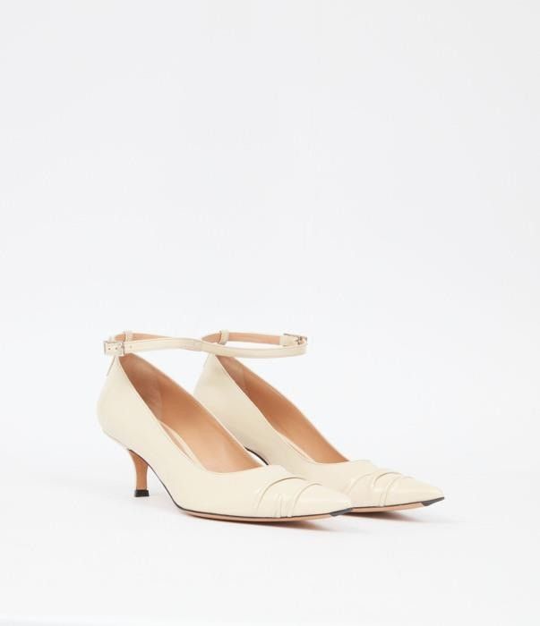 Maison Margiela o1bcso1str0226 Kinkiest Pumps in Beige Size US 6 / IT 36 - 2 Thumbnail