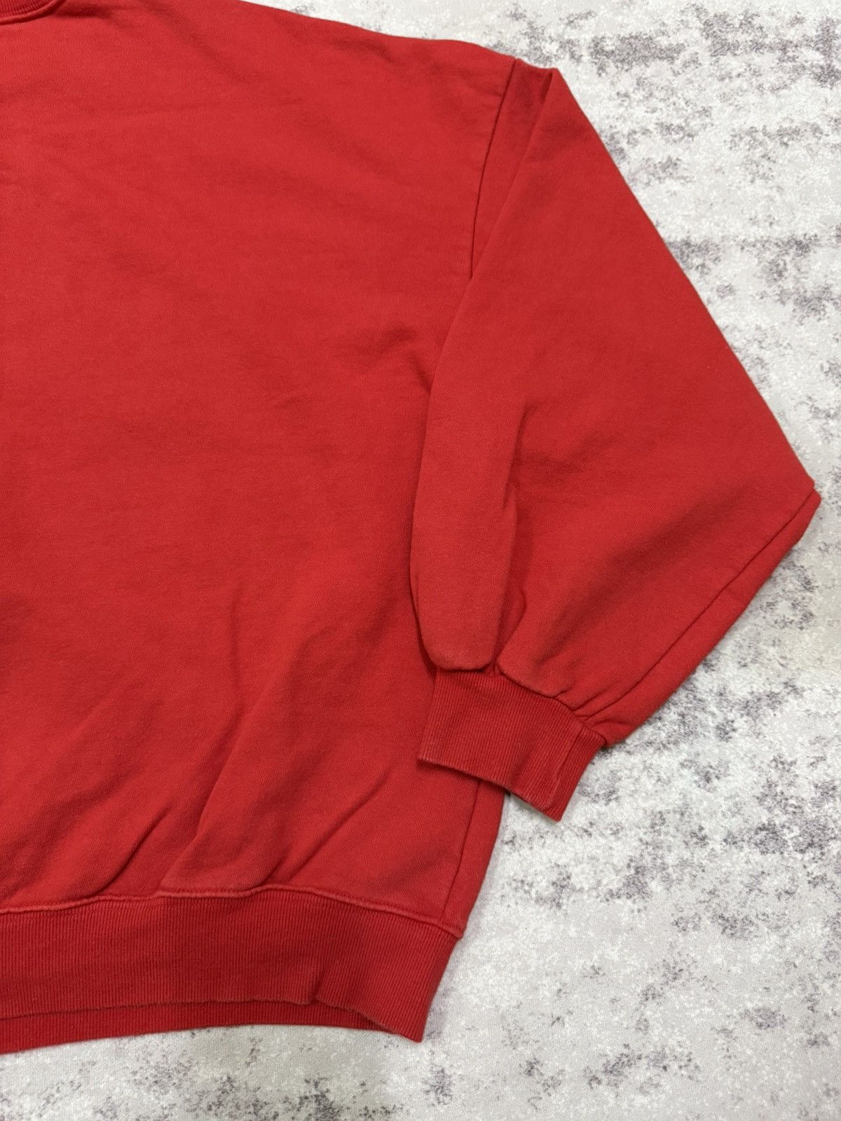 Nike Vintage Nike Swoosh Velvet Logo Baggy Sweatshirt Size US XL / EU 56 / 4 - 13 Thumbnail