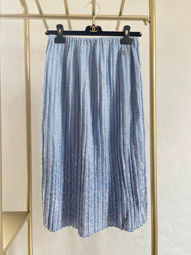 Chanel Chanel 25p purple skirt Size 24" / US 00 / IT 34 - 1 Thumbnail