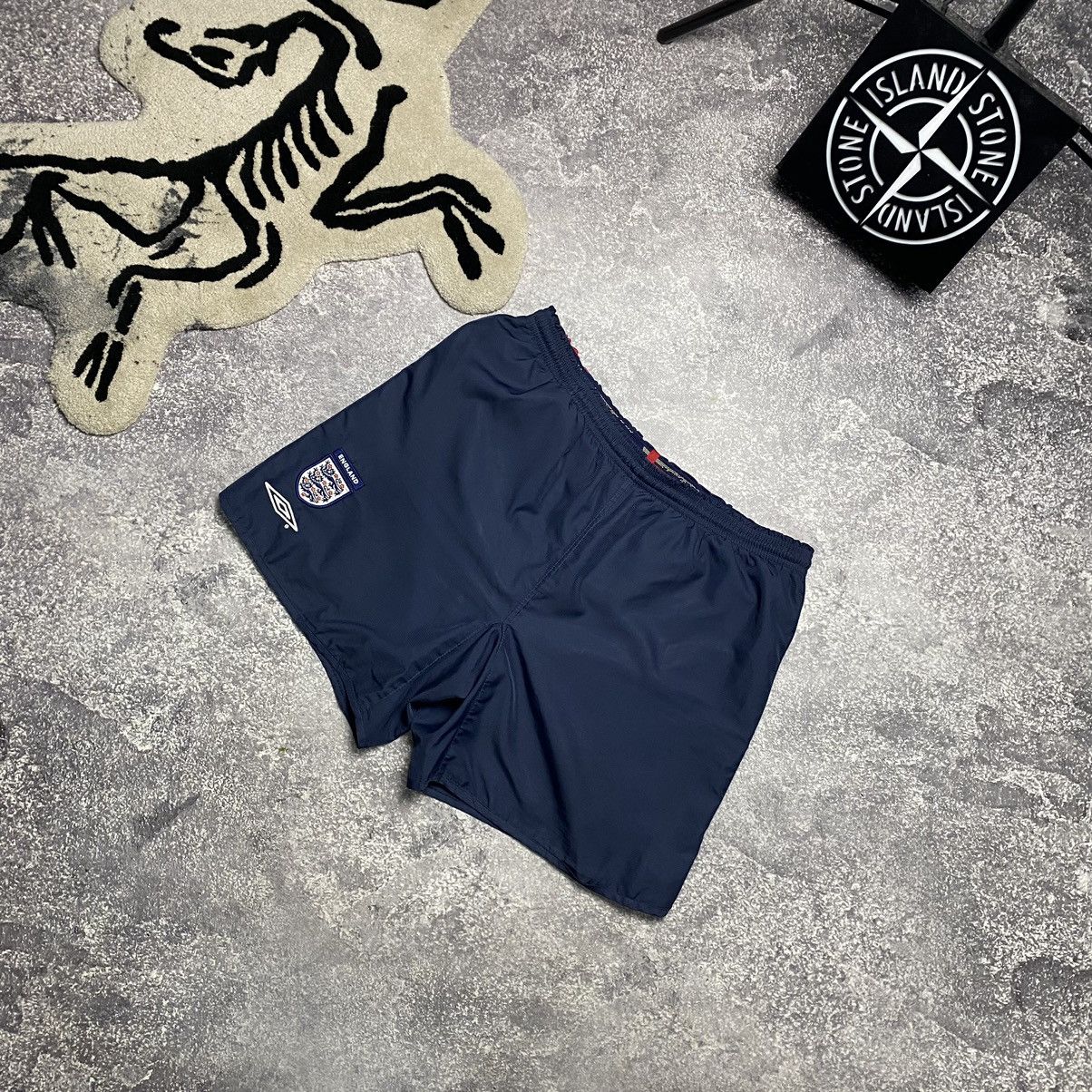 Umbro × Vintage Vintage Umbro England National Soccer Team shorts Size US 34 / EU 50 - 1 Thumbnail