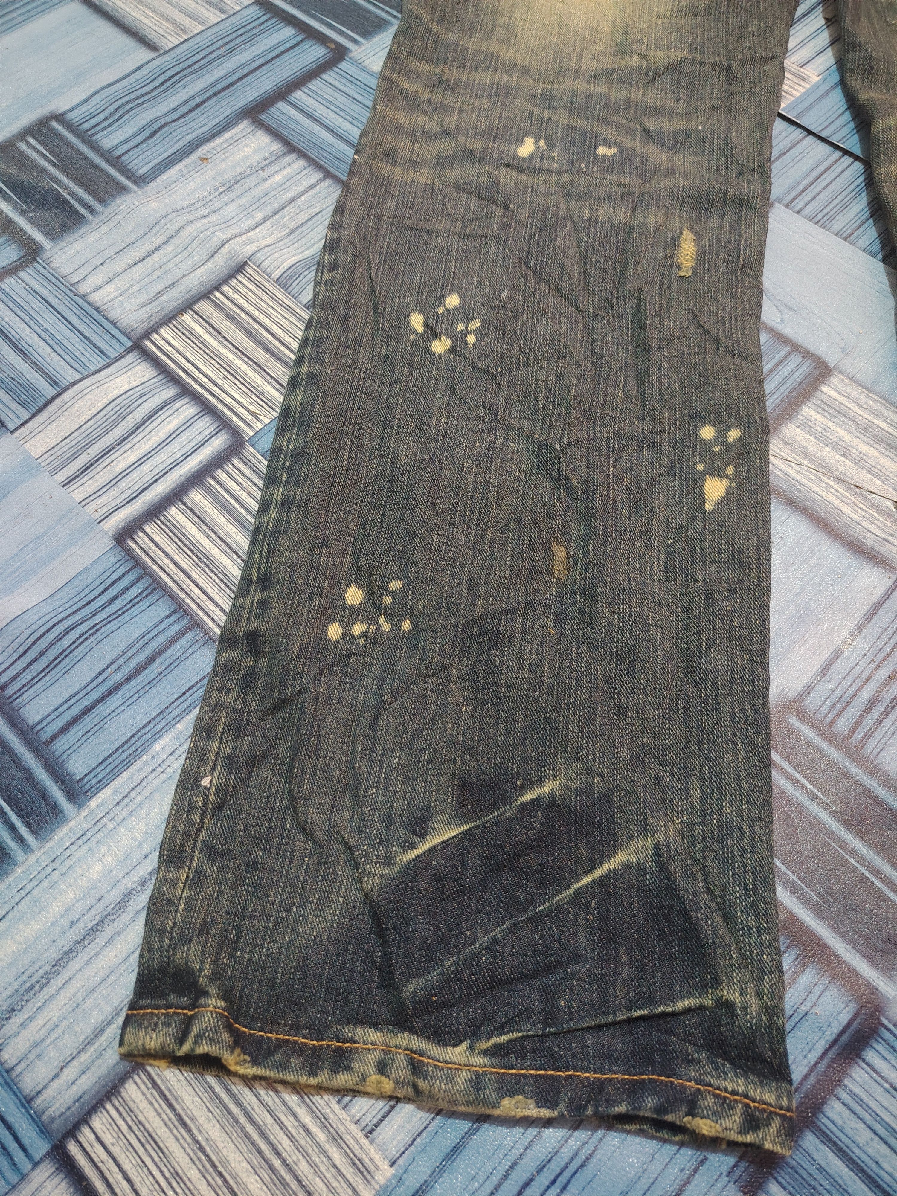 Who Decides War Japanese Exhibitionist TTU Distressed Denim Size US 33 - 19 Thumbnail