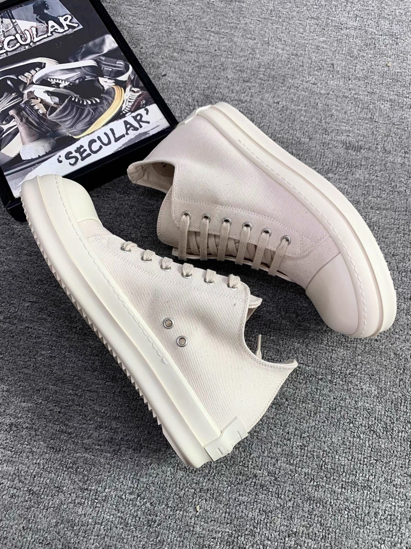 Rick Owens Rick Owens Low-top Canvas Sneakers K34 Size US 7 / EU 40 - 6 Thumbnail