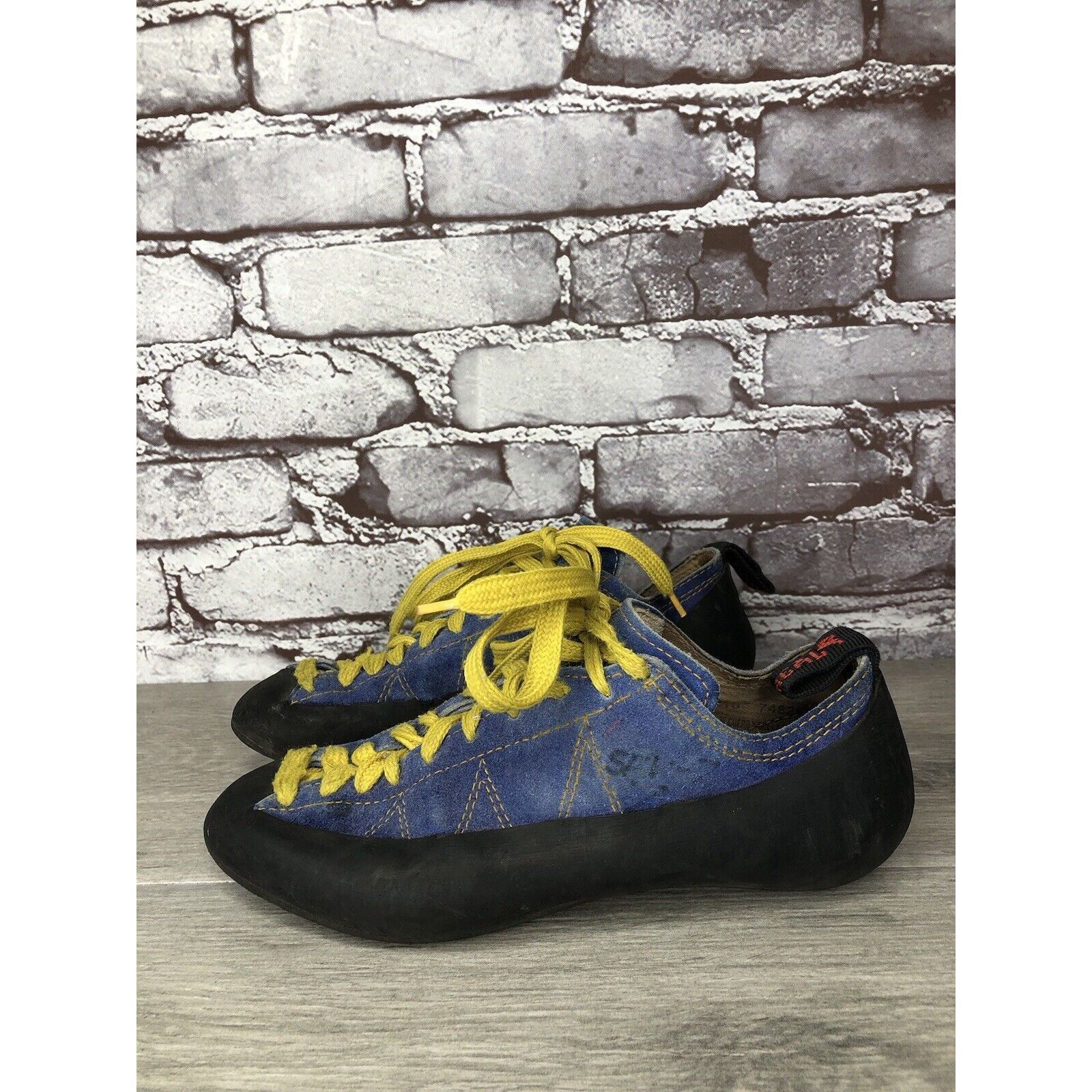 Other BOREAL Zephyr Blue Suede Leather Rock Climbing Shoes Men Sz Size US 7 / EU 40 - 13 Thumbnail