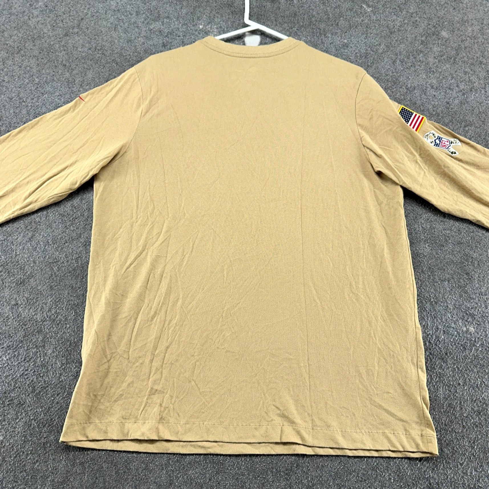 Nike Nike Kansas City Chiefs Shirt Mens L Brown Salute to Service Long Sleeve NFL Shirt Mens L Brown Nike Size US L / EU 52-54 / 3 - 6 Thumbnail