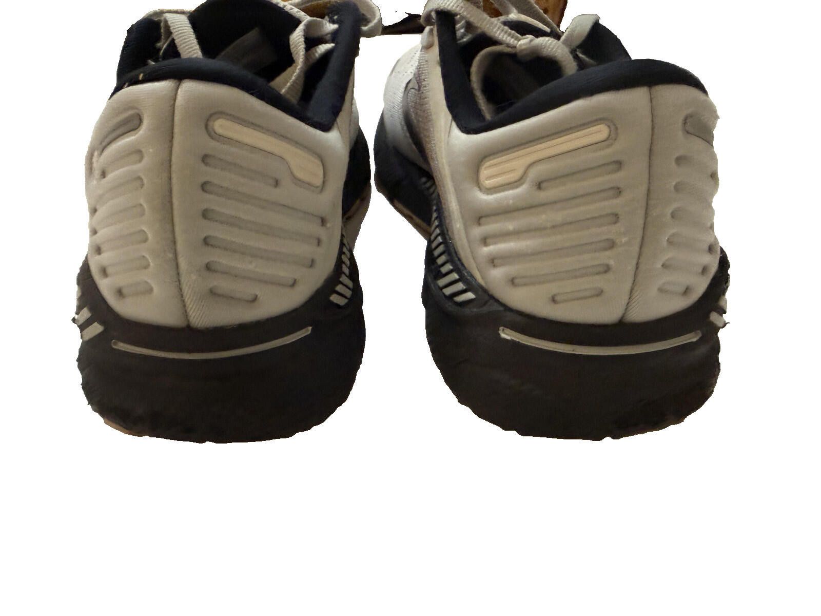 Brooks Brooks Adrenaline GTS 22 Shoes Womens 9.5 Gray Running Size US 9.5 / IT 39.5 - 4 Thumbnail