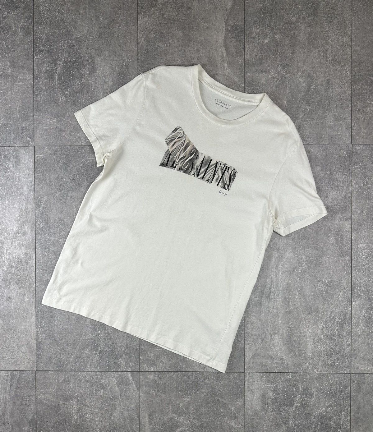 Allsaints Allsaints Graphic Print Japanese Logo Women’s T-Shirt Size M / US 6-8 / IT 42-44 - 1 Thumbnail