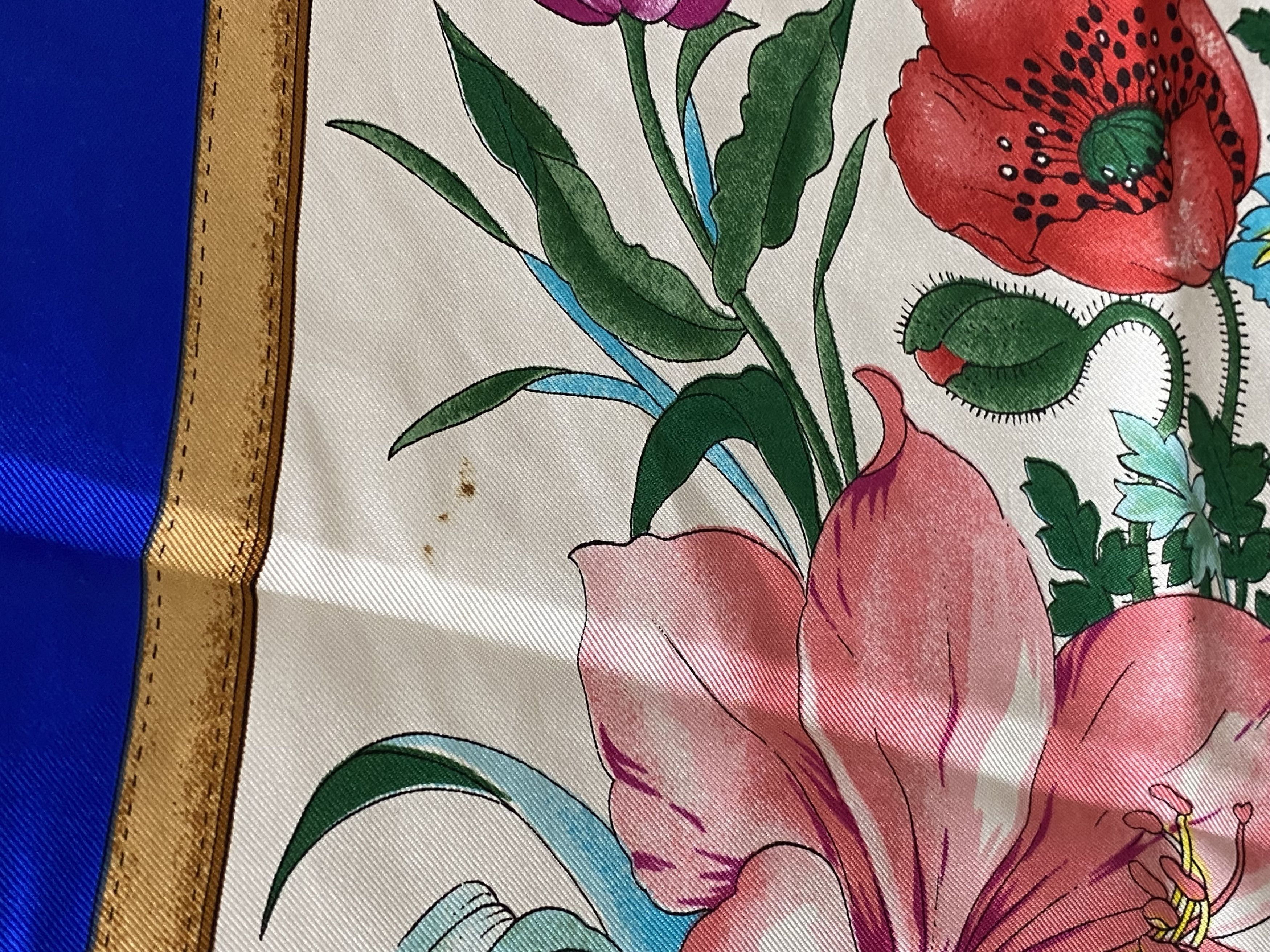 Gucci × Vintage GUCCI ITALY VINTAGE SILK SCARF COMB FLORAL PRINT HAND ROLLED Size ONE SIZE - 4 Thumbnail