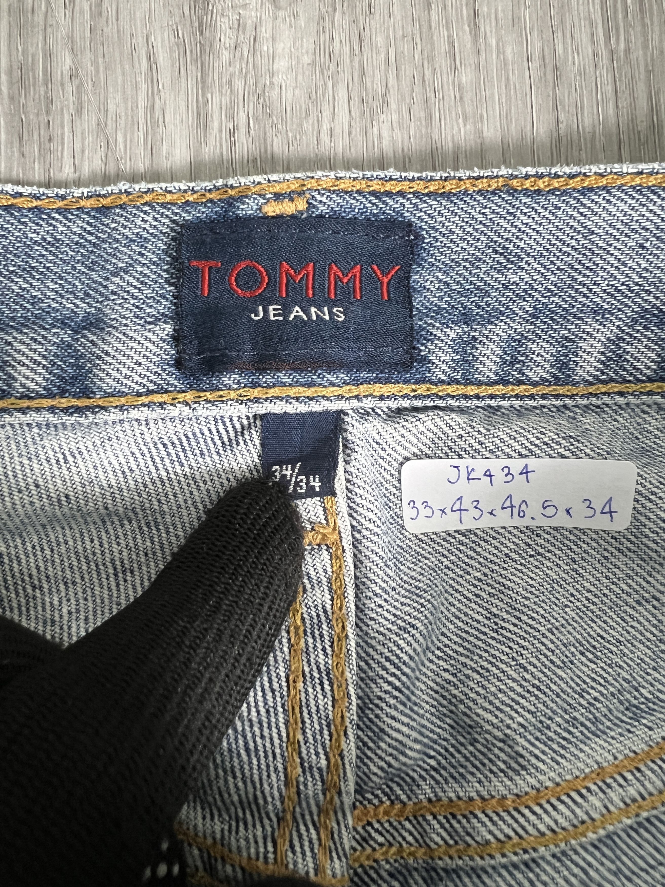 Tommy Hilfiger × Vintage Vintage Tommy Hilfiger Jeans Relaxed Fit Denim JK434 Size US 34 / EU 50 - 4 Thumbnail
