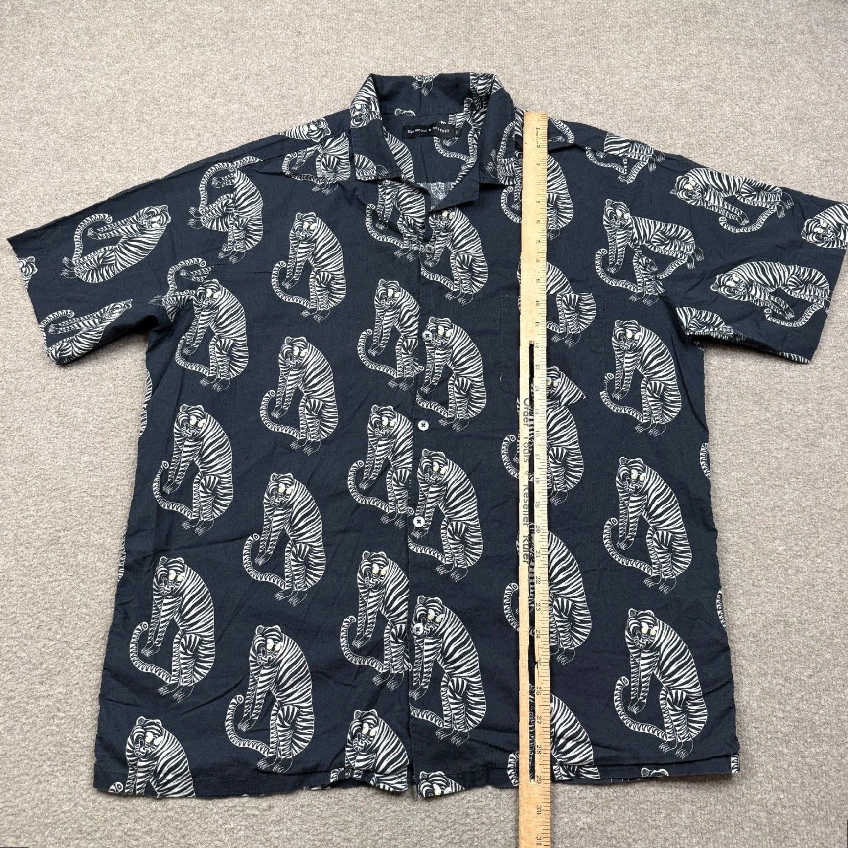 Vintage Desmond Dempsey Pajama Top Shirt XL Black Men Brevity? Size US XL / EU 56 / 4 - 3 Thumbnail