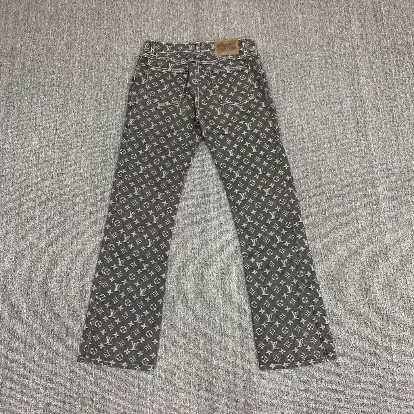 Louis Vuitton Lv Black Monogram All Over Jeans 38 9/10 Size US 38 / EU 54 - 2 Thumbnail
