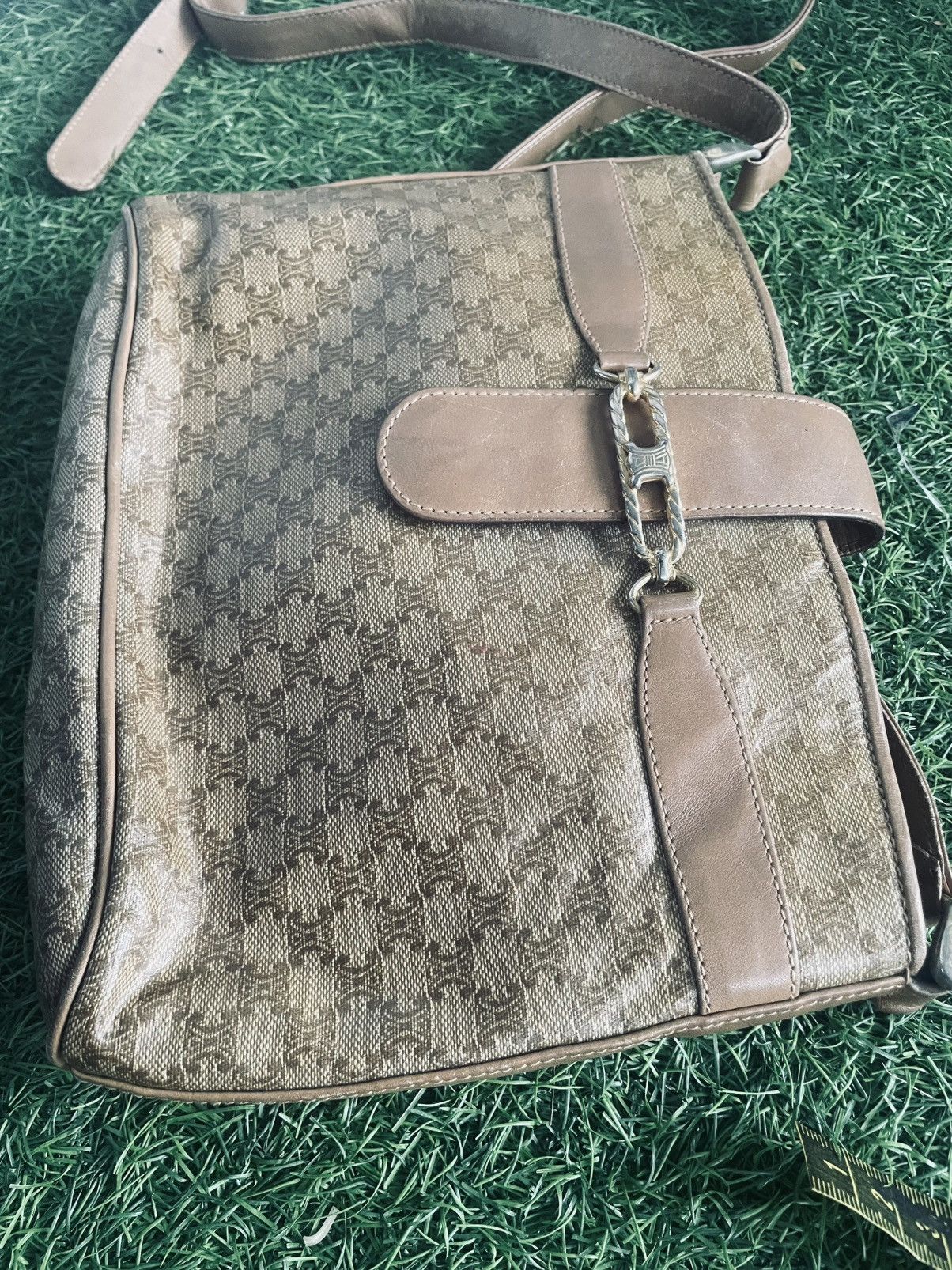 Celine Authentic vintage CELINE Shoulder bag Size ONE SIZE - 16 Thumbnail