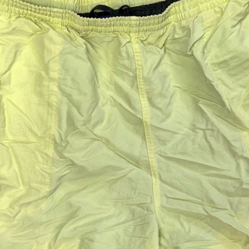 Patagonia Patagonia Men's Shorts Size XXL 2XL Yellow 5" Inseam Size US 39 - 3 Thumbnail