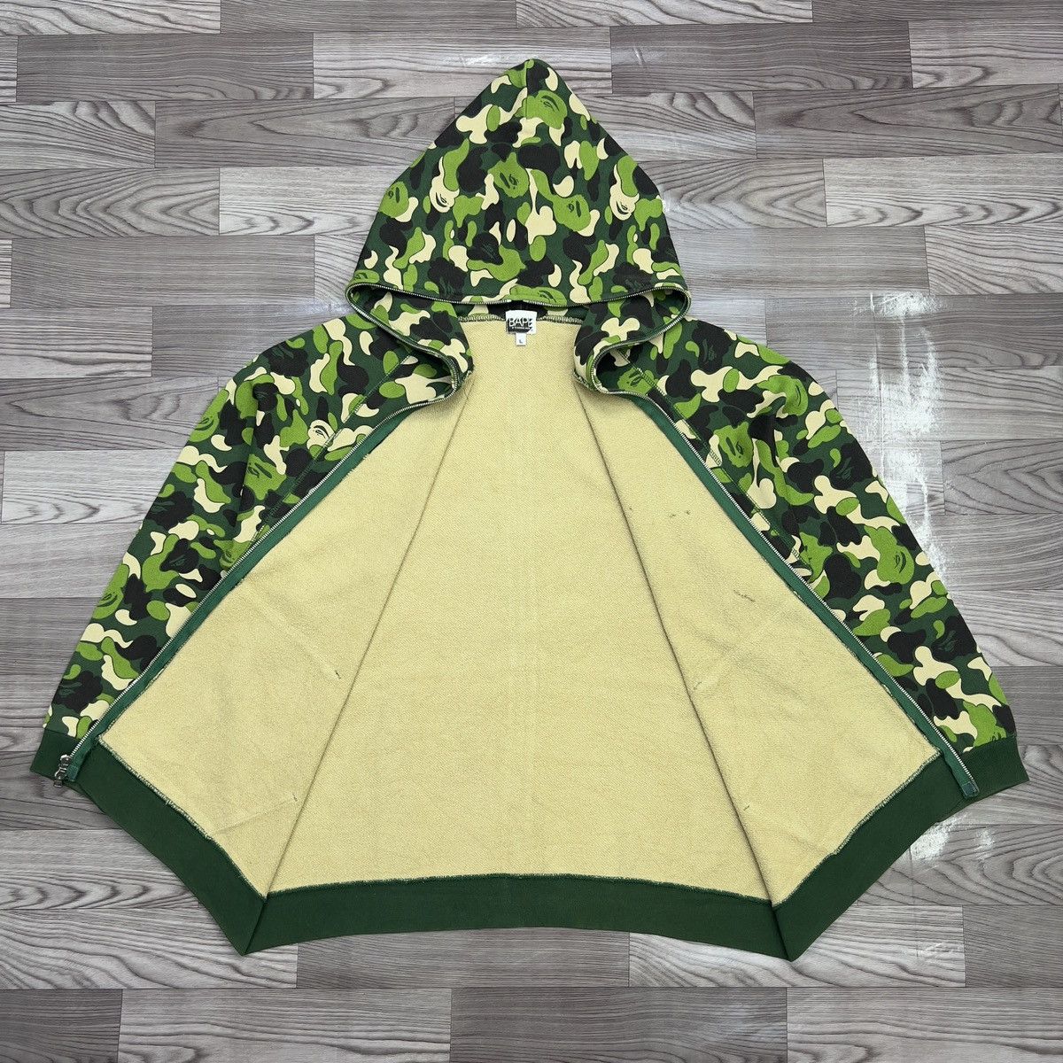 Bape Bape Camo Green Full Zip Up Hoodie Size US L / EU 52-54 / 3 - 3 Thumbnail