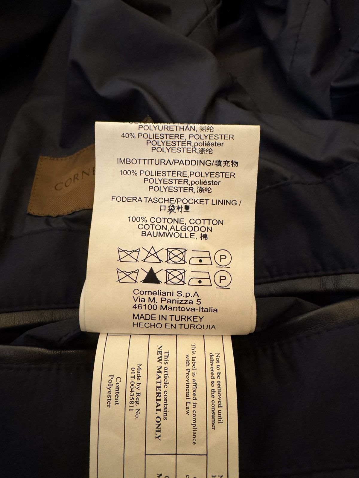 Corneliani Corneliani ID Quilted Padded Coat (Dark Navy) — IT 52 Size US L / EU 52-54 / 3 - 10 Thumbnail