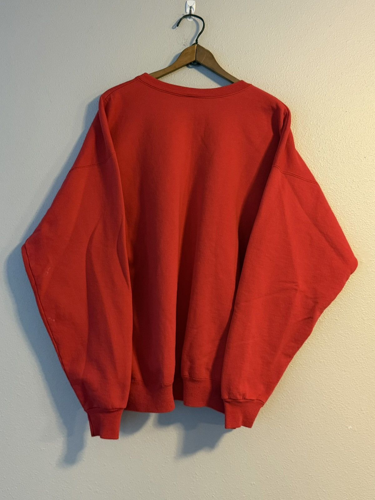Champion vtg 90s champion red crewneck sweatshirt snall logo Size US XL / EU 56 / 4 - 2 Thumbnail