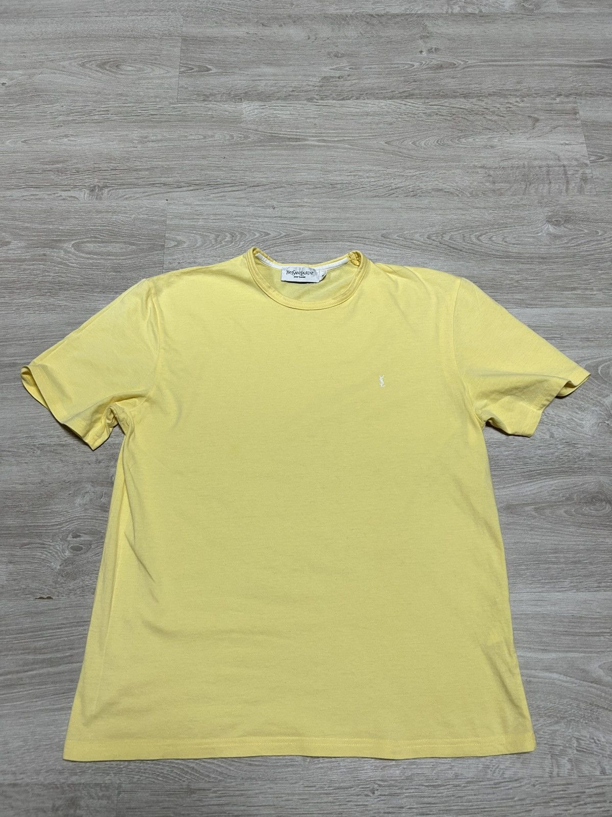 Vintage Vintage Yves Saint Lauren T-shirt basic small logo size S-M Size US S / EU 44-46 / 1 - 1 Thumbnail