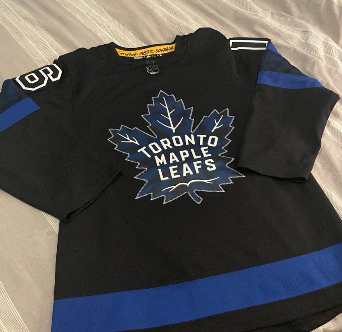 NHL Maple leafs jersey Size US S / EU 44-46 / 1 - 1 Thumbnail