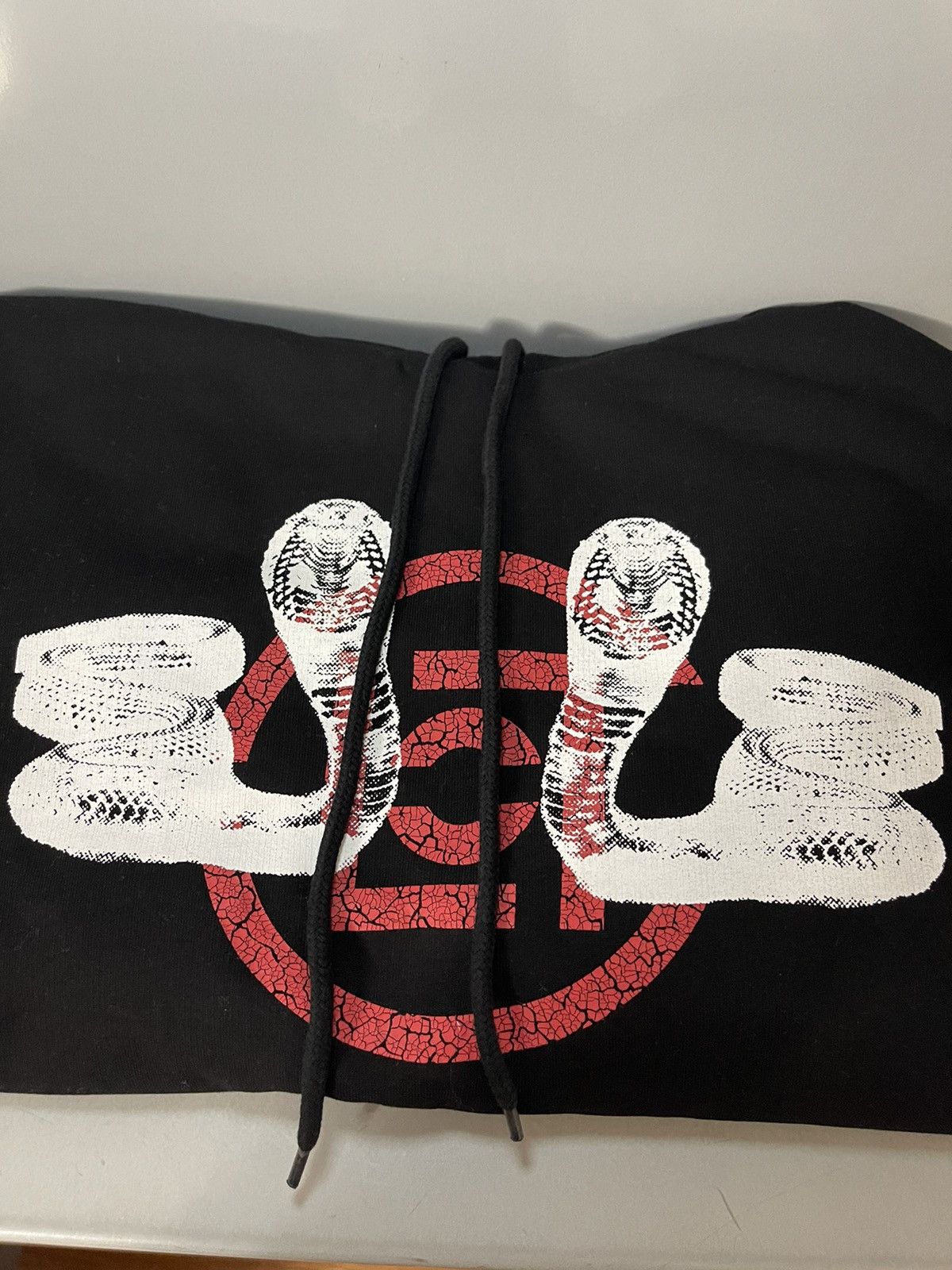 CLOT × Japanese Brand Clot White Snake Black Hoodie Size Medium Size US M / EU 48-50 / 2 - 11 Thumbnail