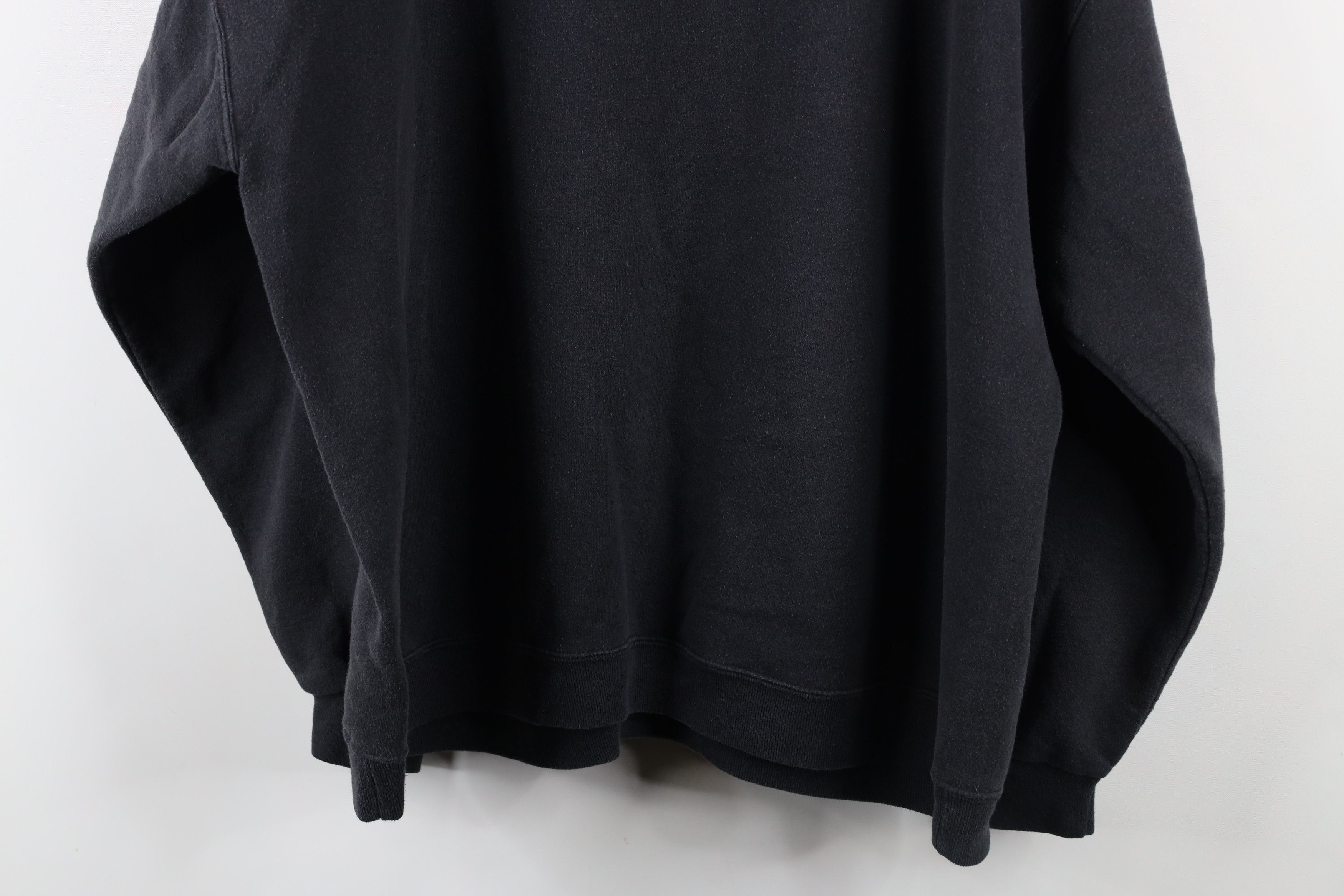 Vintage Vintage 90s Streetwear Faded Blank Crewneck Sweatshirt Black Size US XL / EU 56 / 4 - 9 Thumbnail