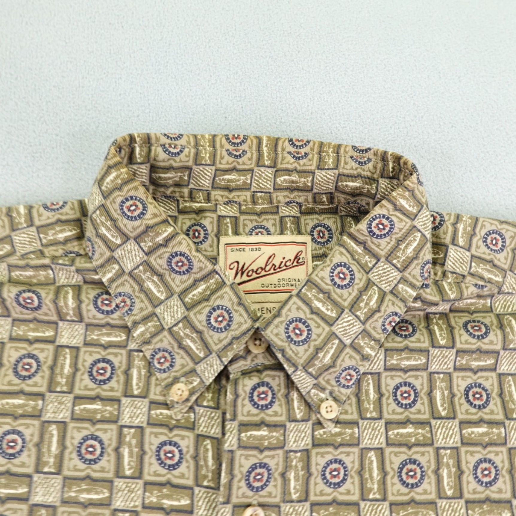 Vintage Woolrich Button-Up Shirt XL Brown Geometric Long Sleeve Outdoor Fishing Mens Size US XL / EU 56 / 4 - 2 Thumbnail