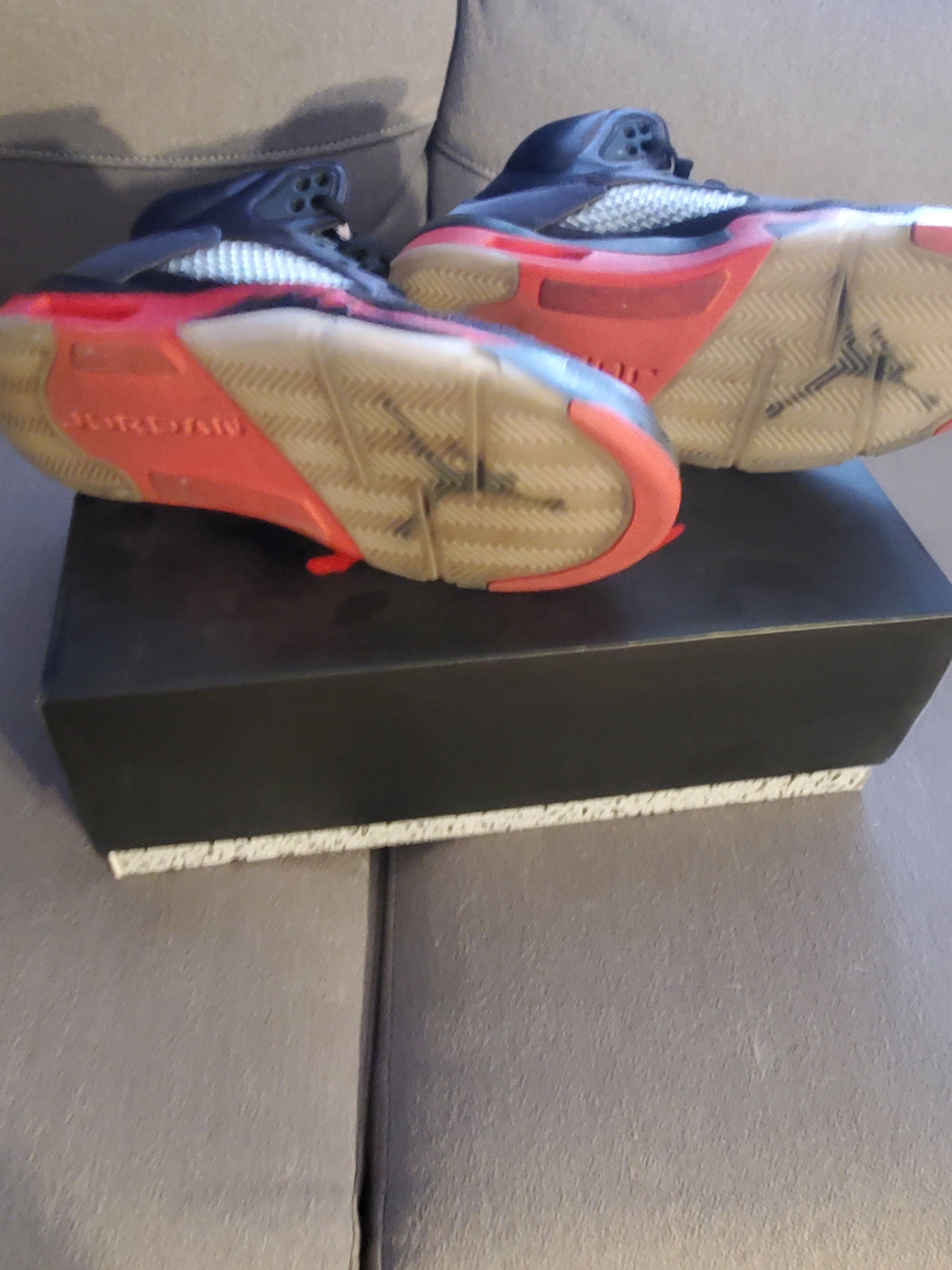 Nike Air jordan 11 satin bred Size US 9 / EU 42 - 5 Thumbnail