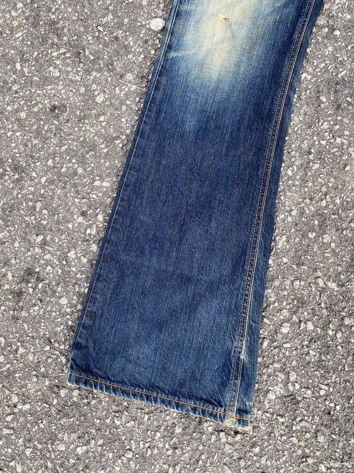 Cowboy Equipment × Edwin × Japanese Brand Edwin Claws Mark Design Flare Distressed Western Cowboycore Size US 32 / EU 48 - 4 Thumbnail