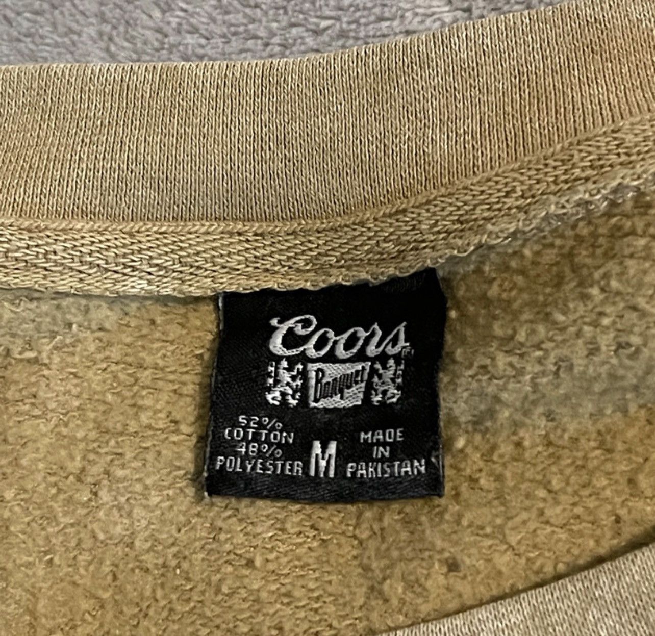 Other Coors Banquet Beer Cowboy Graphic Sweatshirt Mens Medium Tan Size US M / EU 48-50 / 2 - 5 Thumbnail
