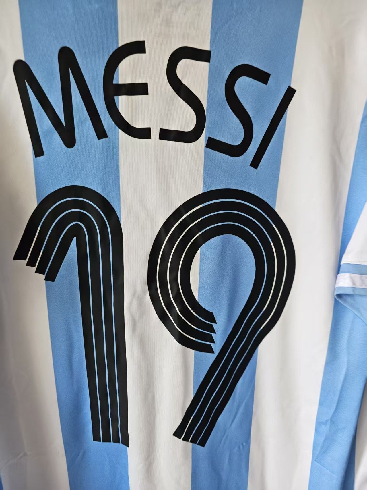 Other #19 Messi Jersey 2006 Argentina Home Size US XL / EU 56 / 4 - 6 Thumbnail