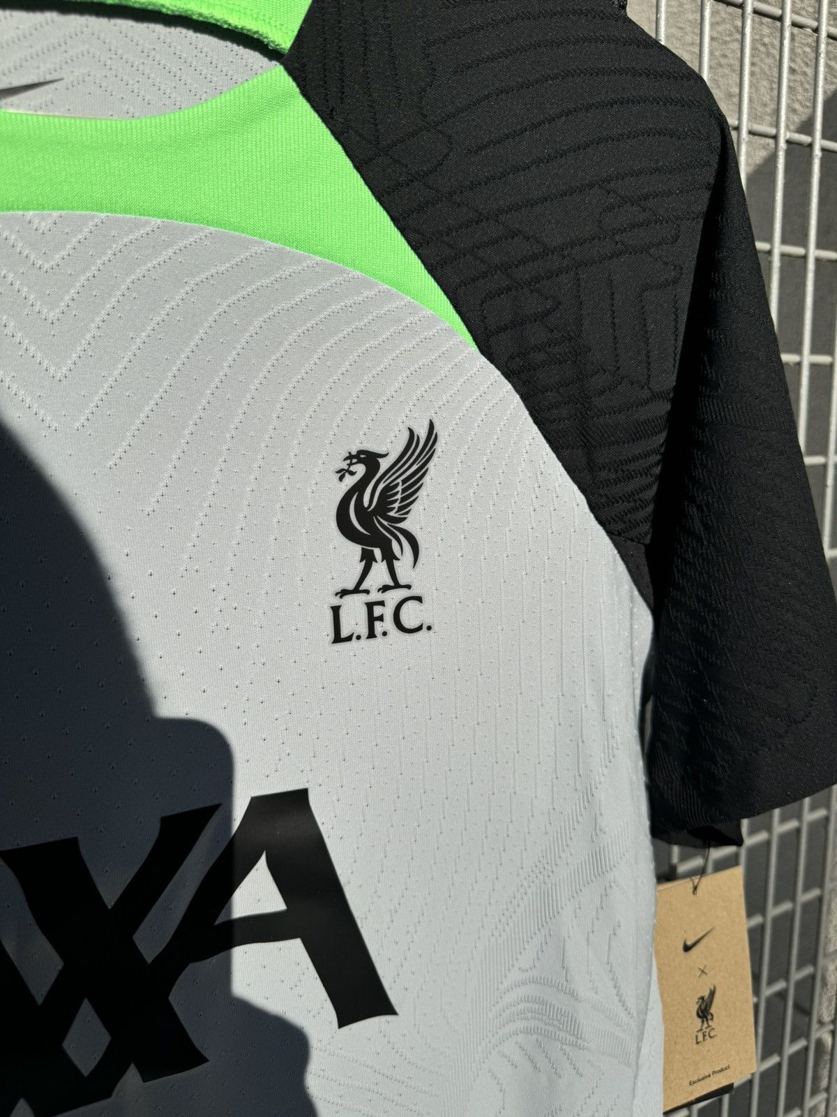 Nike Nike Liverpool Training Top Size US S / EU 44-46 / 1 - 1 Thumbnail