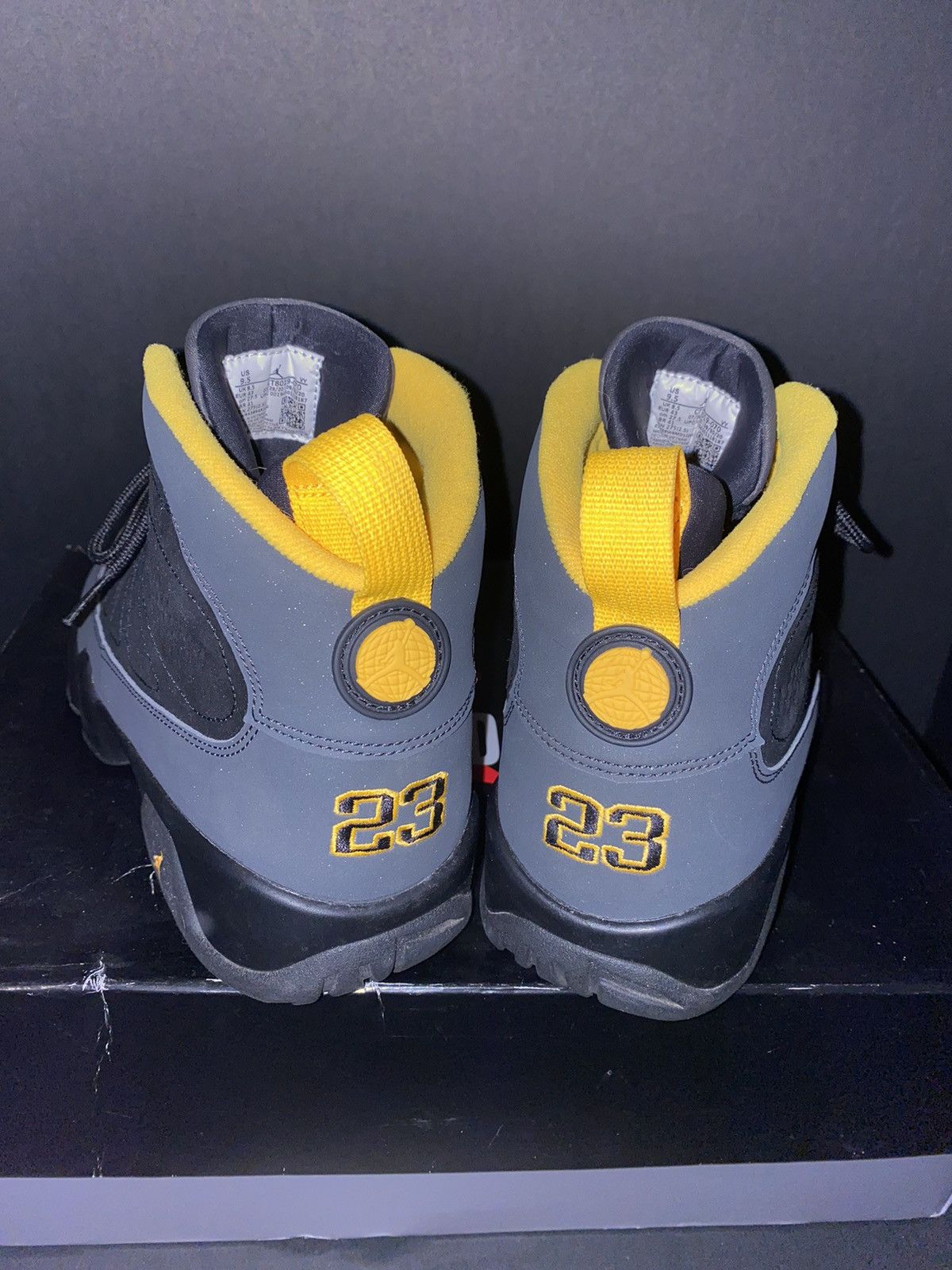 Jordan Brand Air Jordan 9 Retro University Gold/Grey Size 9.5 With Box Size US 9.5 / EU 42-43 - 6 Thumbnail