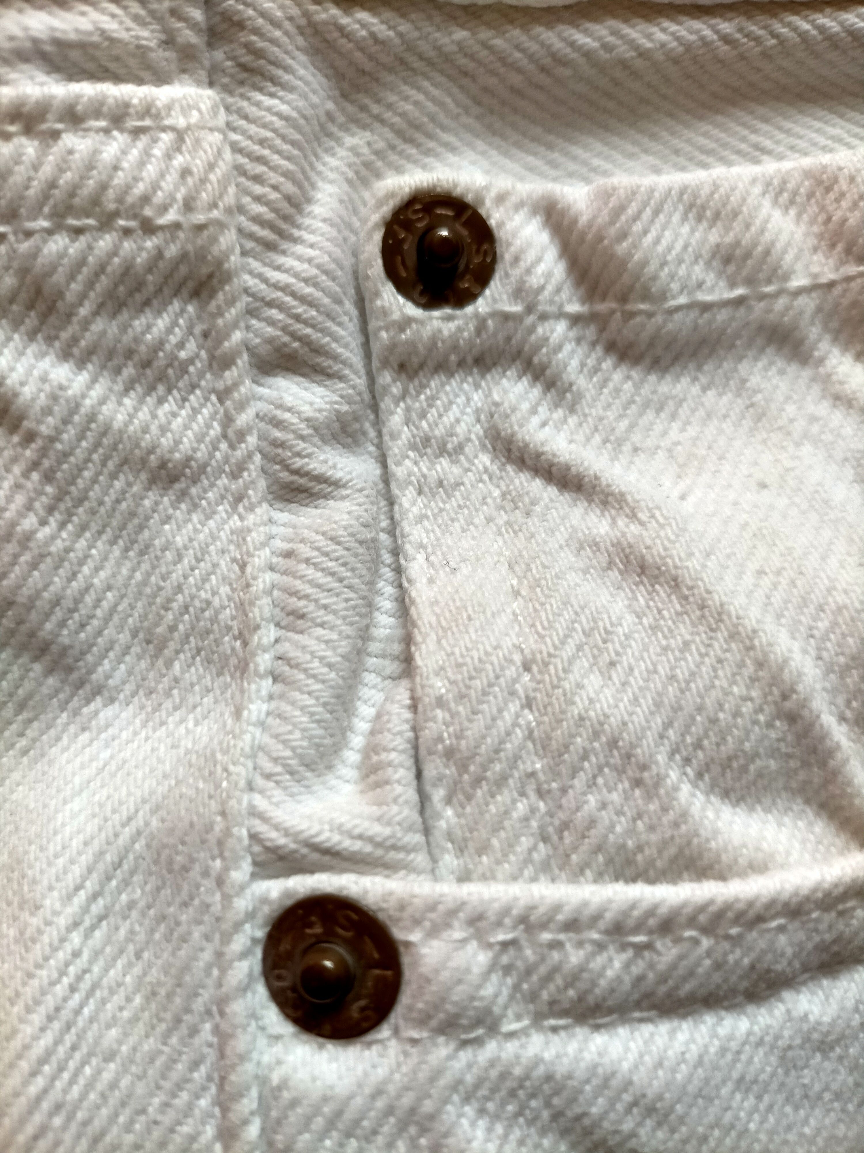 Levi's Vintage Clothing Vintage Levis 501 Usa Button Fly White Jeans Size US 33 - 19 Thumbnail