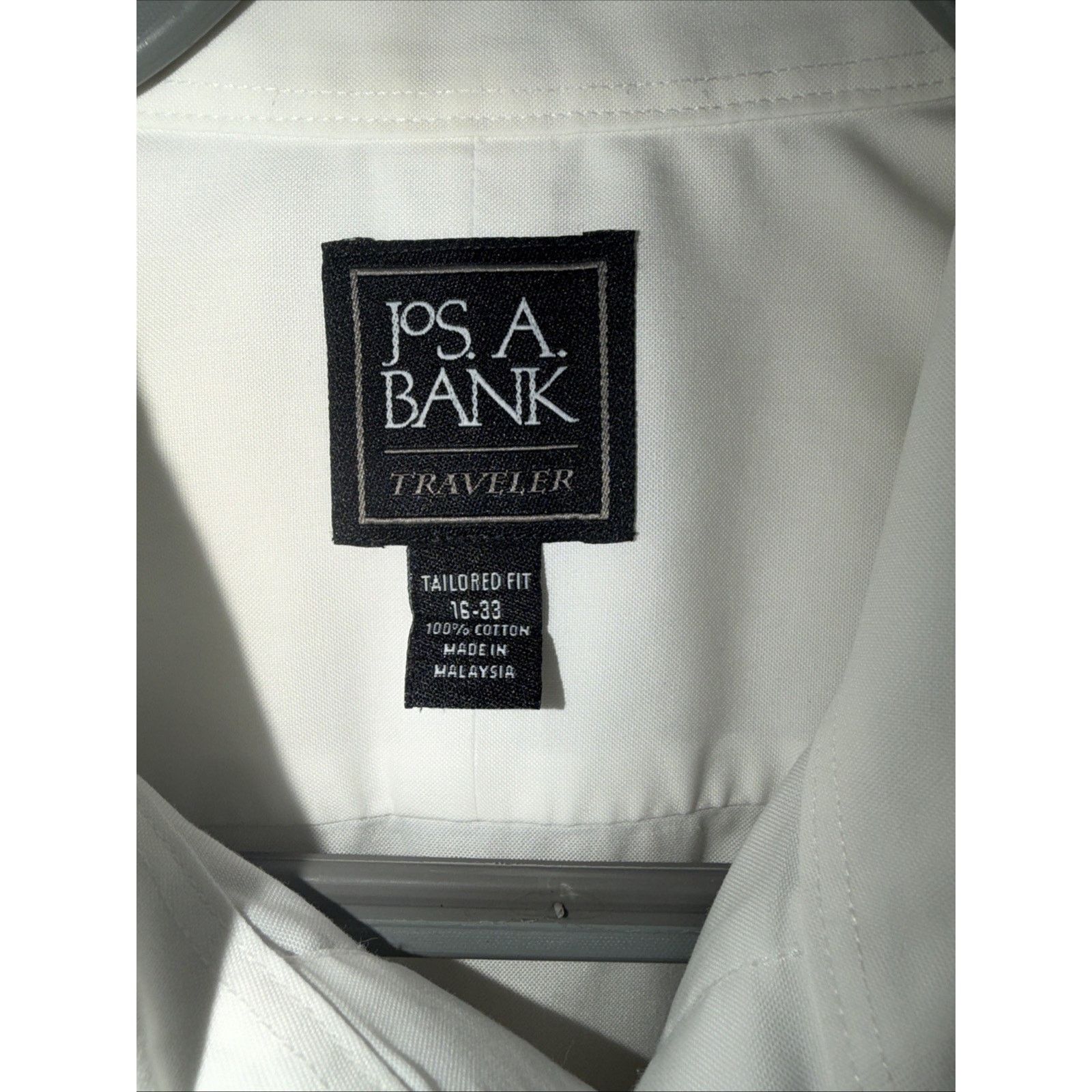 Jos. A. Bank Jos A Bank Travelers Collection Dress Shirt Mens 16-33 Size US L / EU 52-54 / 3 - 3 Thumbnail