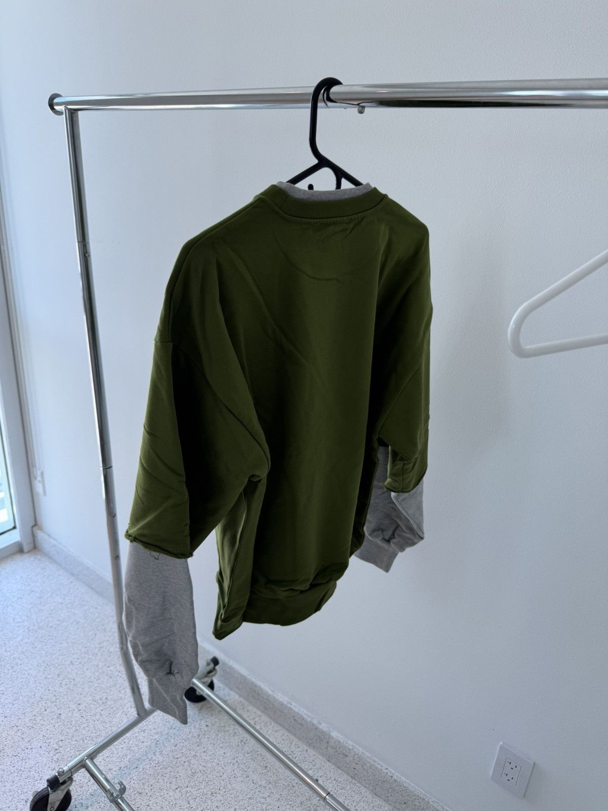 Gosha Rubchinskiy GOSHA RUBCHINSKIY DOUBLE SLEEVE FLAG SWEAT Size US M / EU 48-50 / 2 - 8 Thumbnail