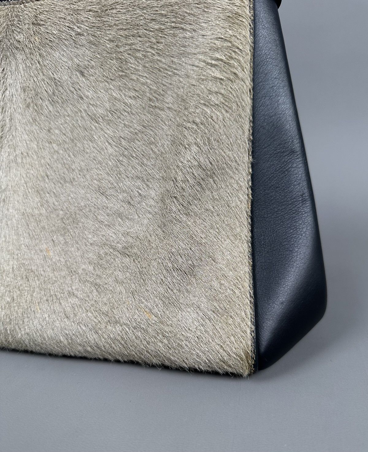 Celine Celine - Edge Pony-Style Calfskin Leather - Handle Bag Size ONE SIZE - 13 Thumbnail
