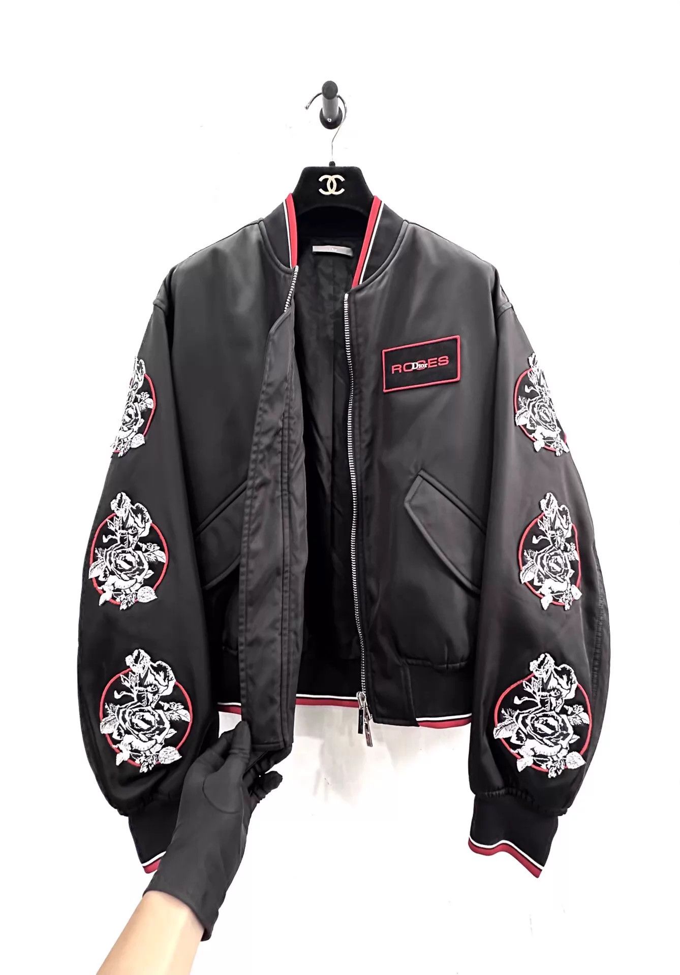 Dior Dior Black Jacket 46 White Embroidered Floral Logo Size US S / EU 44-46 / 1 - 4 Thumbnail