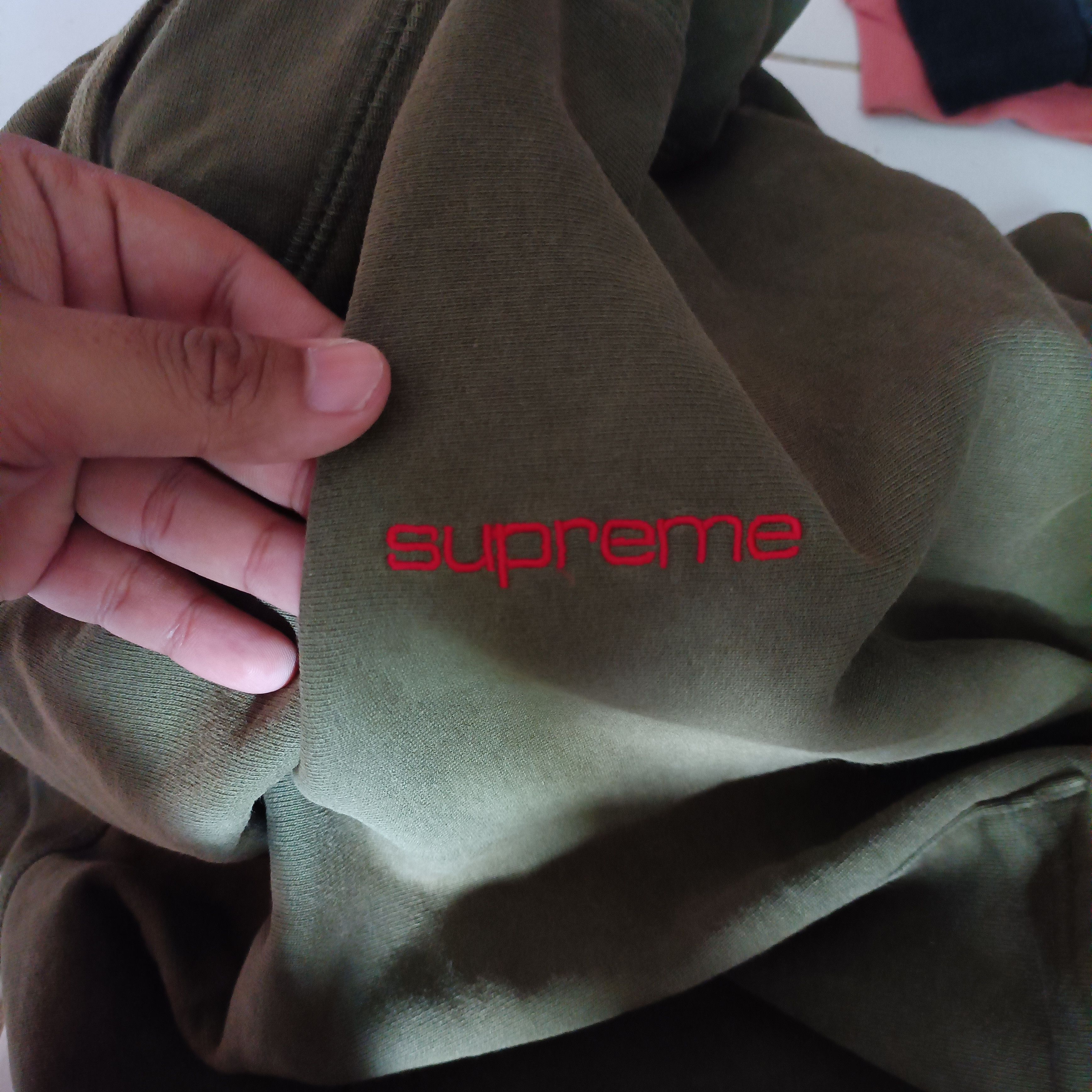Supreme Supreme Hoodie Script Size US S / EU 44-46 / 1 - 10 Thumbnail