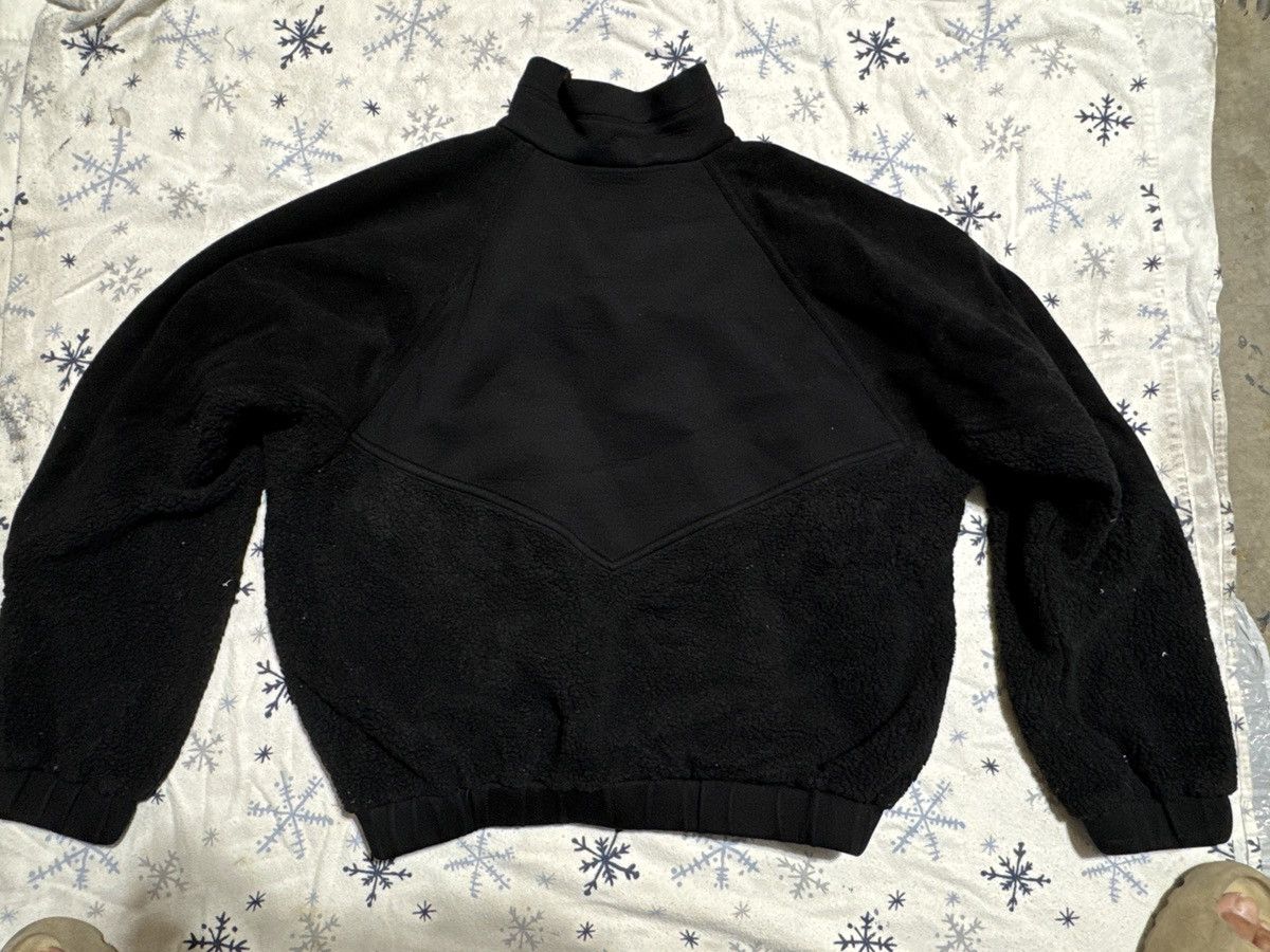 Burberry Burberry Quarter Zip Sweater Size US M / EU 48-50 / 2 - 3 Thumbnail