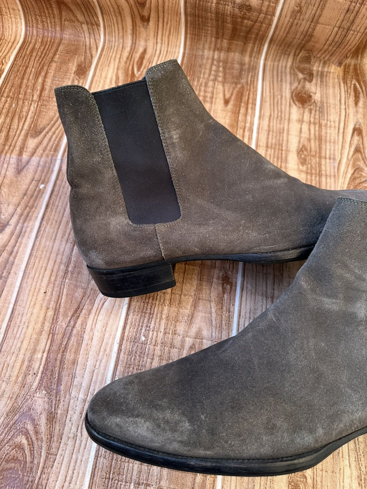 Saint Laurent Paris Saint Laurent Paris Wyatt Gray Chelsea boots Size US 8 / EU 41 - 9 Thumbnail