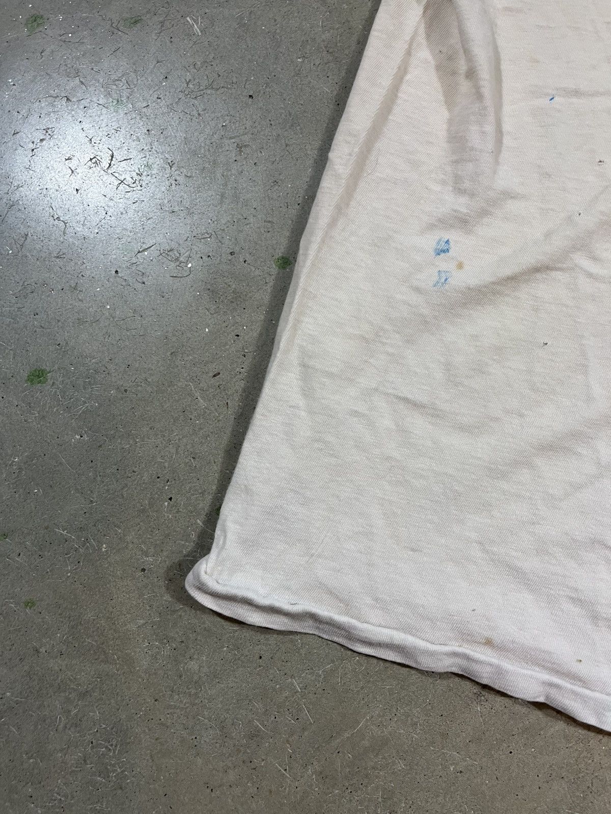 Vintage Vintage 70s Dirty White V Neck T Shirt Size S / US 4 / IT 40 - 4 Thumbnail