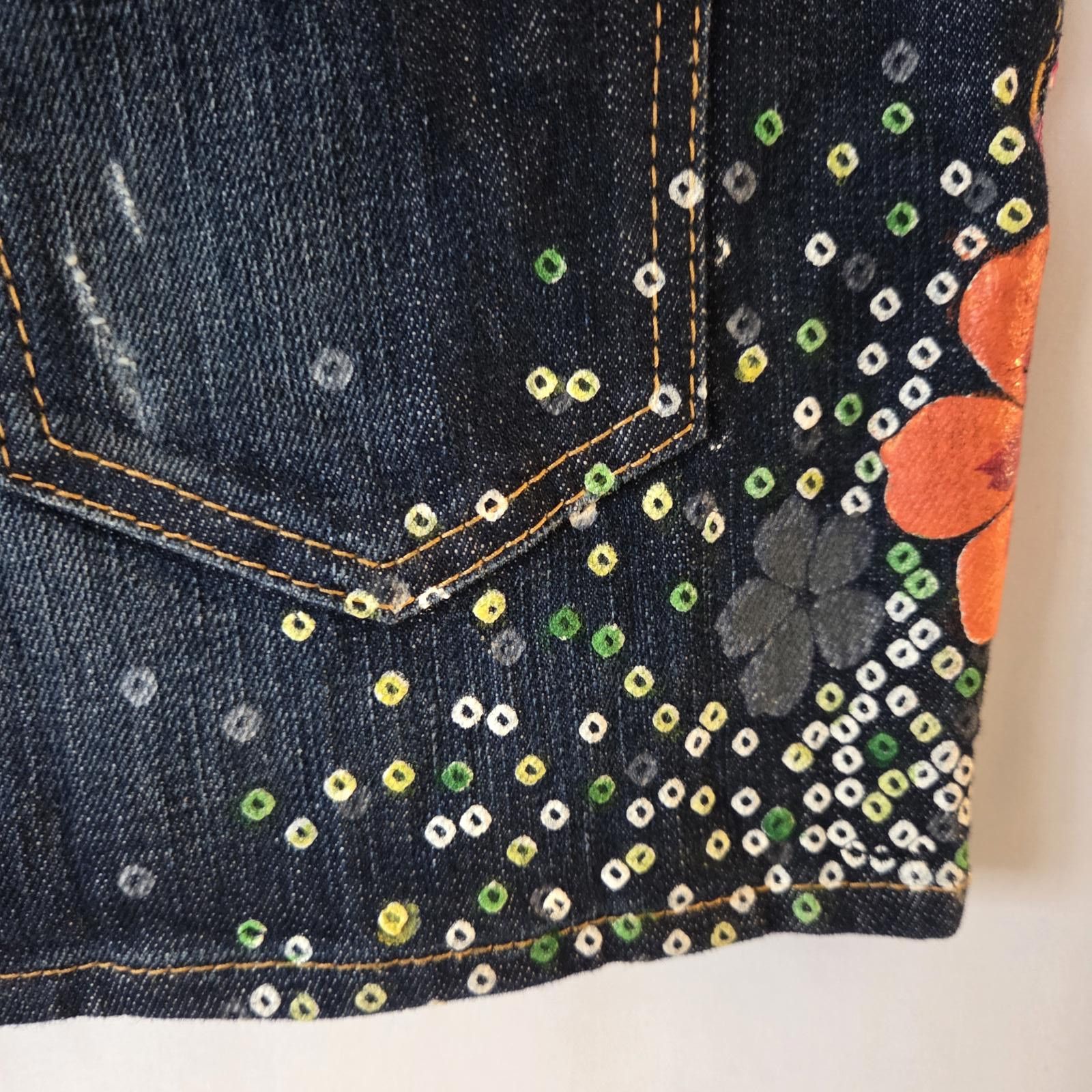 Dsquared2 DSQUARED2 Floral Appliqué Denim Skirt - Size 38 Size 30" / US 8 / IT 44 - 7 Thumbnail