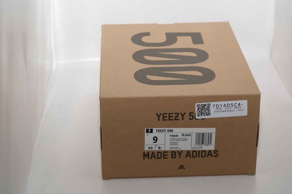 Yeezy Yeezy 500 Utility Black (2023) Size US 9 / EU 42 - 9 Thumbnail