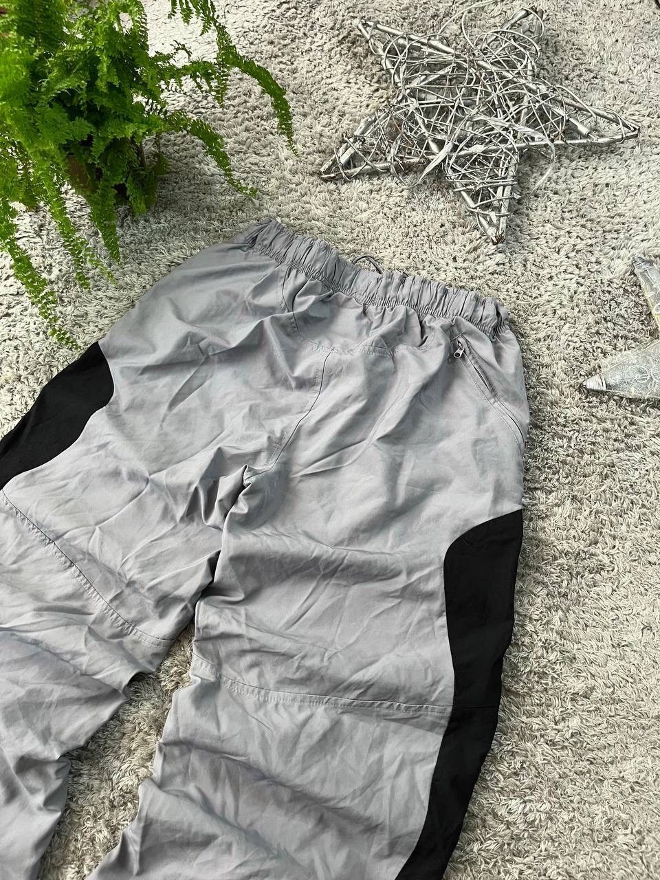Nike × Vintage 00s Nike Vintage Track Pants Streetwear Drill Logo Swoosh Size US 32 / EU 48 - 4 Thumbnail