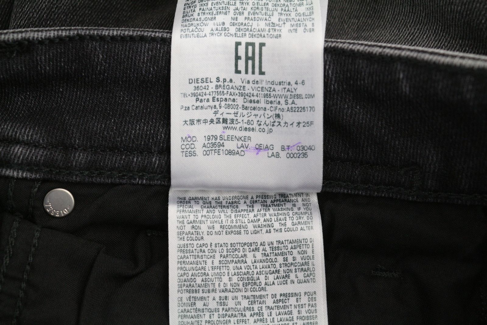 Diesel 1979 SLEENKER 0EIAG W31/L32 Skinny Low Waist Jeans 40916 Size US 31 - 12 Thumbnail