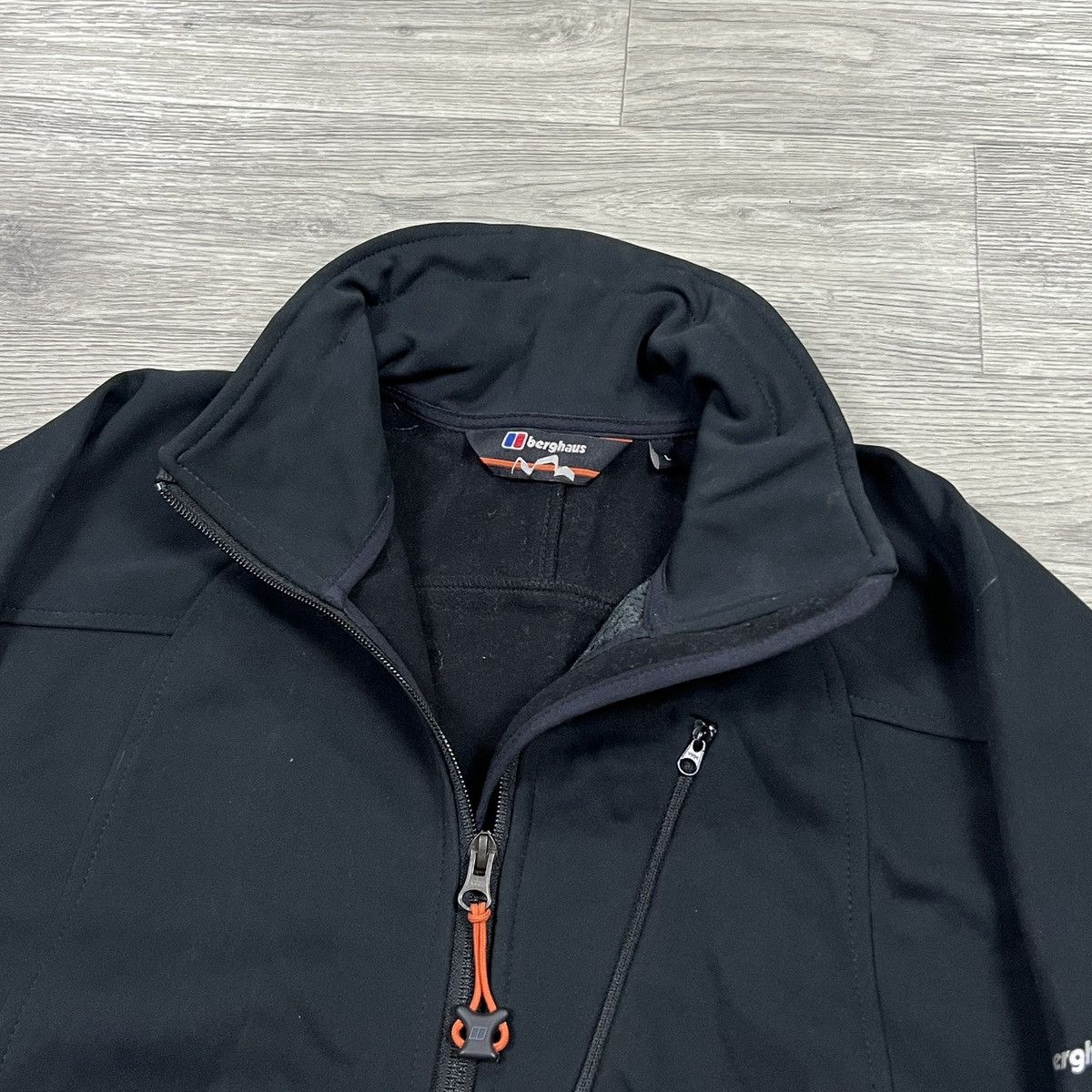Berghaus Berghaus Windstopper Softshell Jacket Black Technical Coat Size US L / EU 52-54 / 3 - 2 Thumbnail