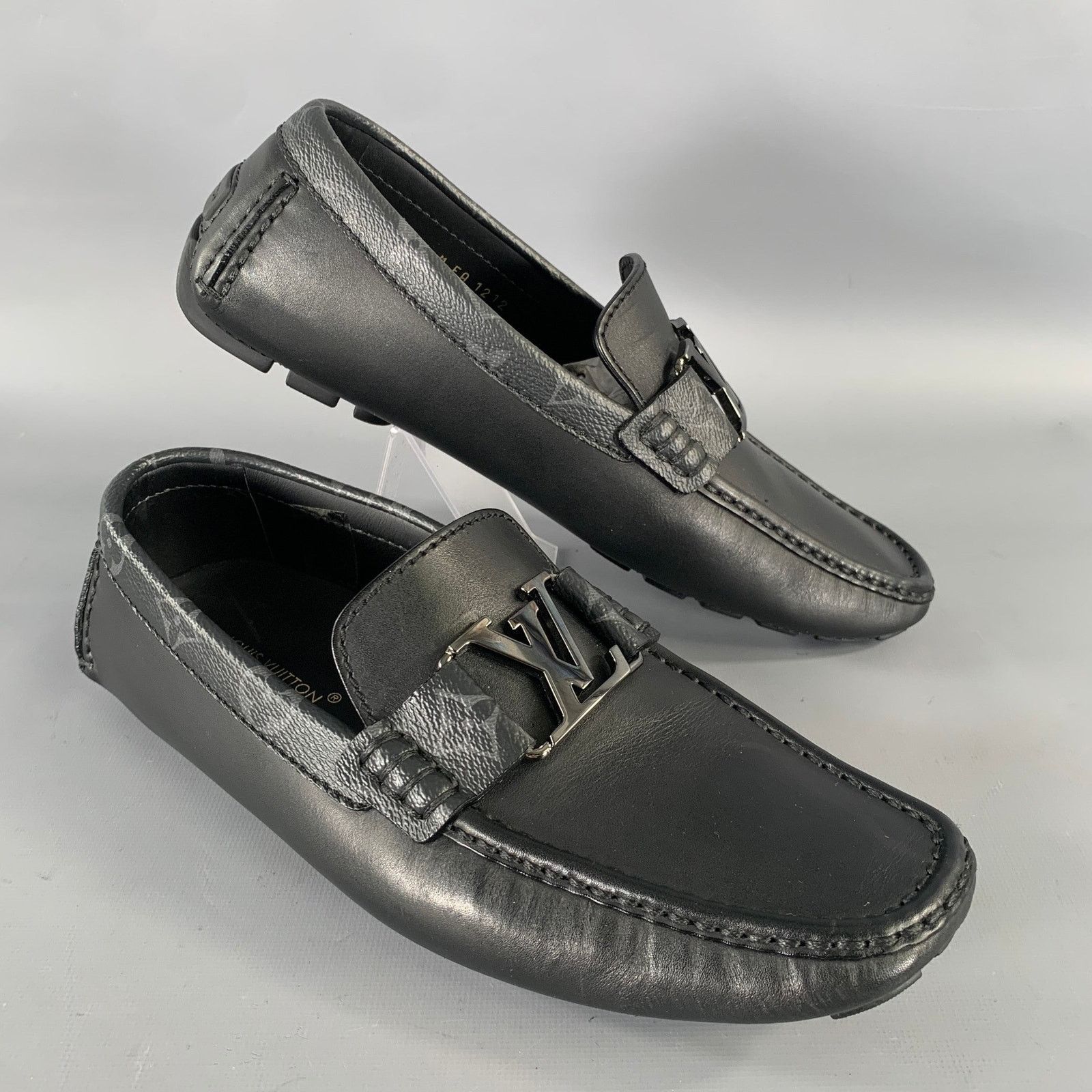 Louis Vuitton LOUIS VUITTON Size 7.5 Black Grey Logo Leather 