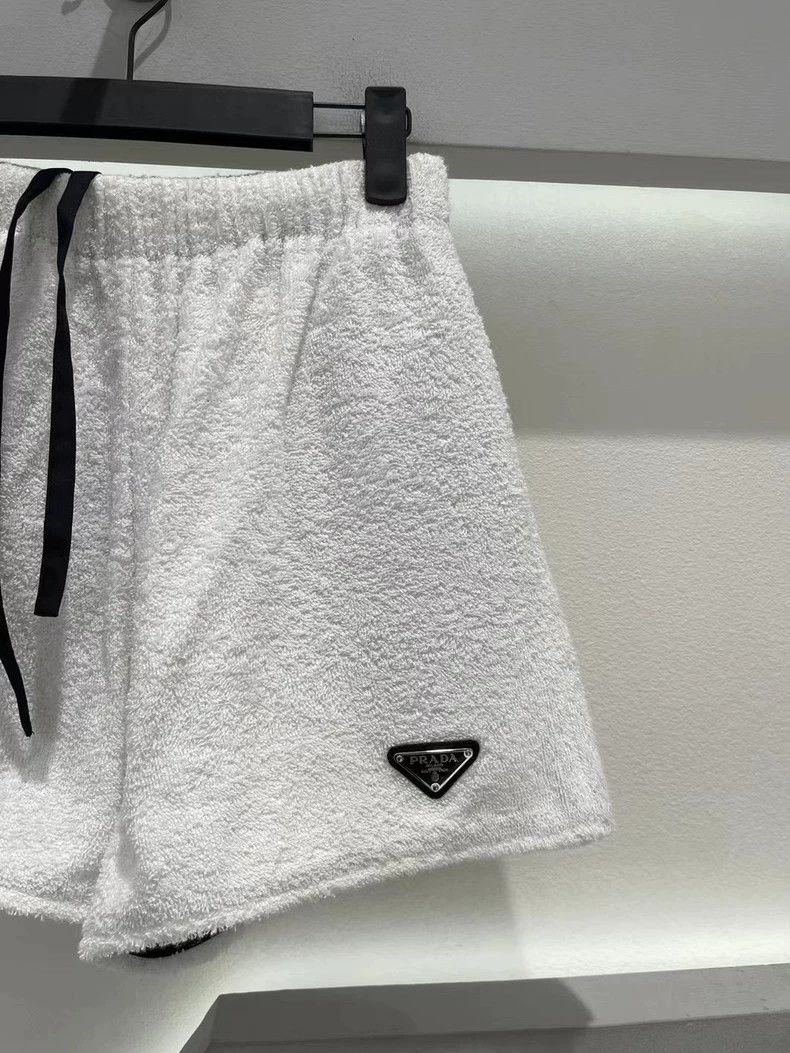 Prada Prada Towel iron triangle shorts 2501-Nextarrow Size US 40 / EU 56 - 4 Thumbnail