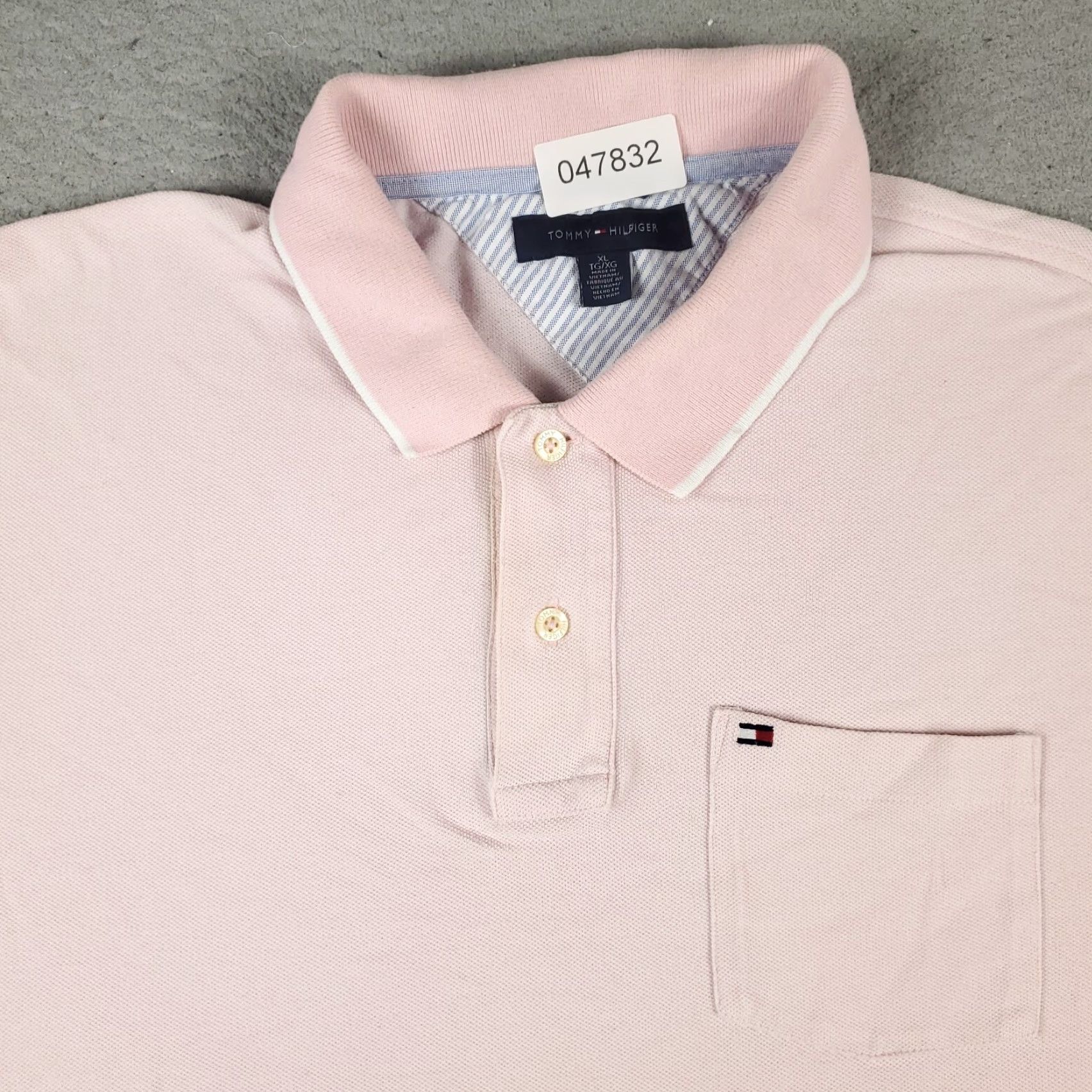 Tommy Hilfiger Tommy Hilfiger Polo Shirt Mens XL Pink Casual Short Sleeve Classic Preppy Size US XL / EU 56 / 4 - 2 Thumbnail