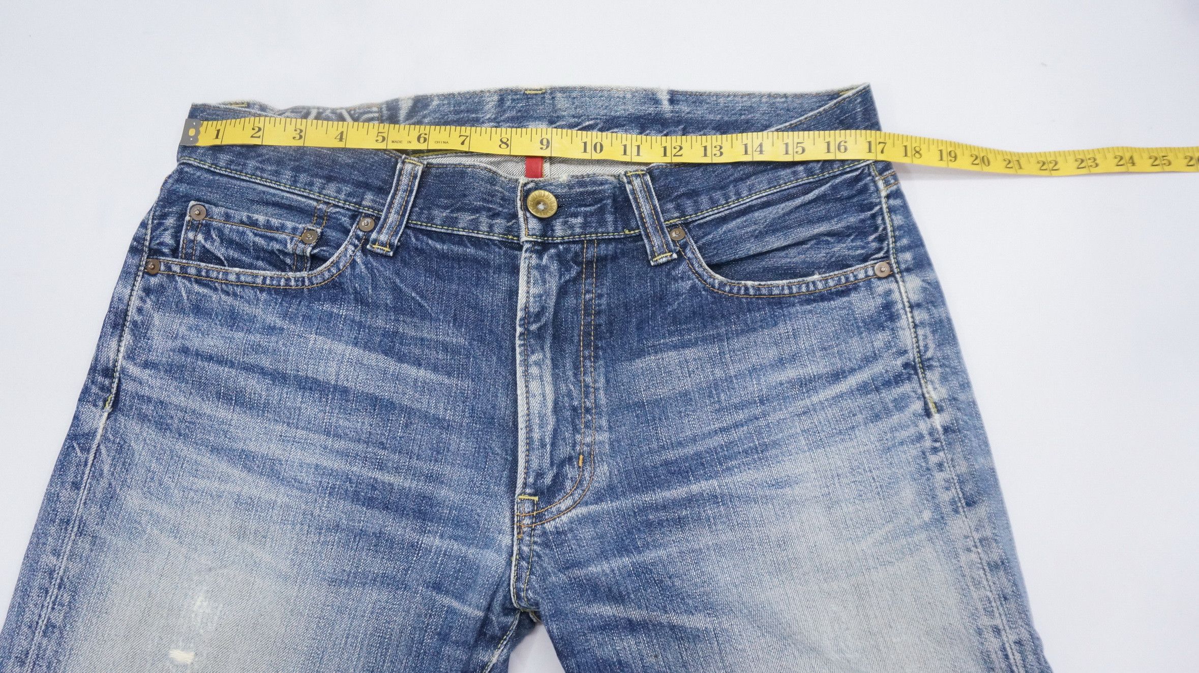 Japanese Brand Uniqlo Jeans UJ S002 Distressed Ripped Vintage Jeans W34 Size US 34 / EU 50 - 8 Thumbnail