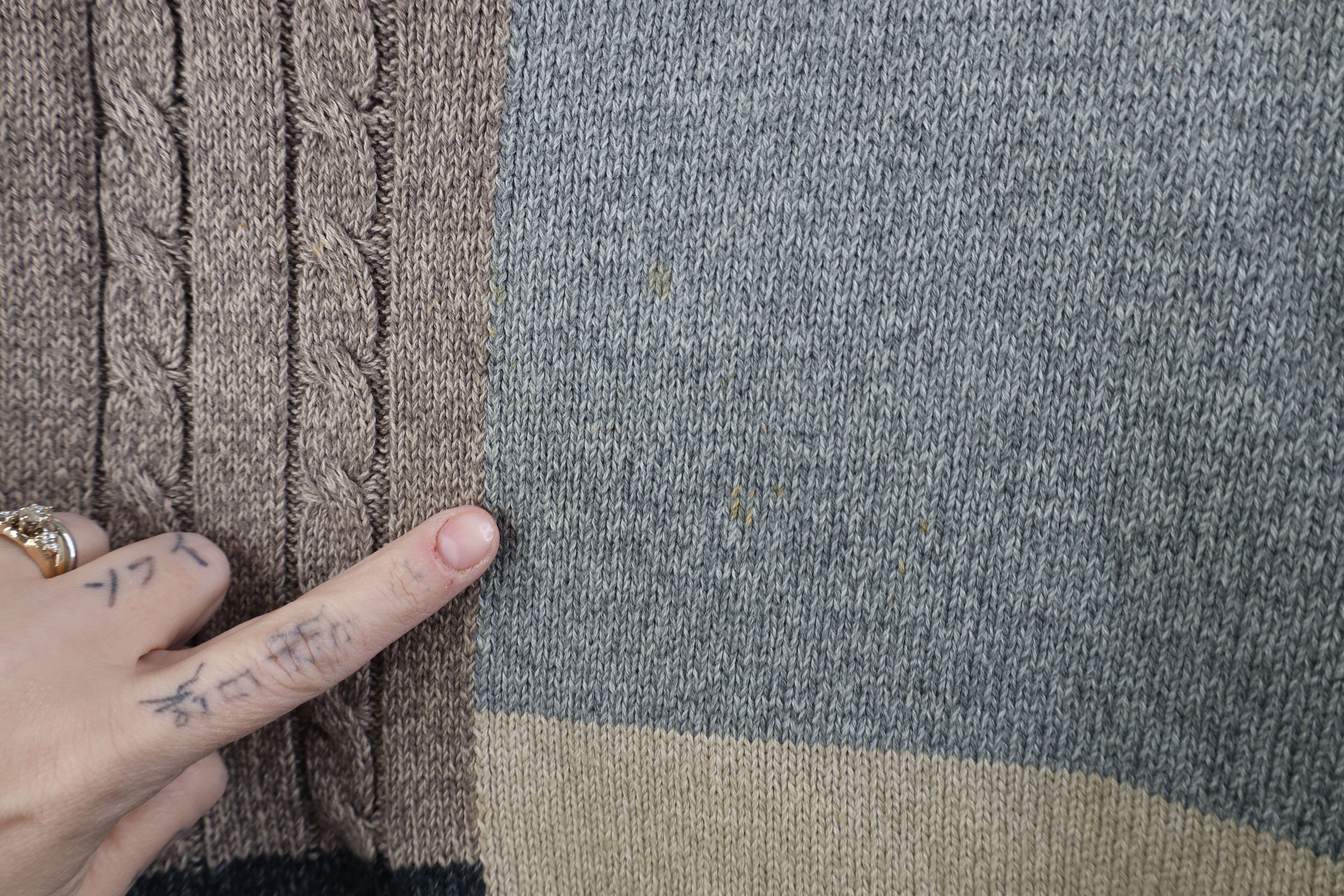 Vintage Vintage 90s Streetwear Tone Cable Knit Crewneck Sweater Size US XL / EU 56 / 4 - 4 Thumbnail