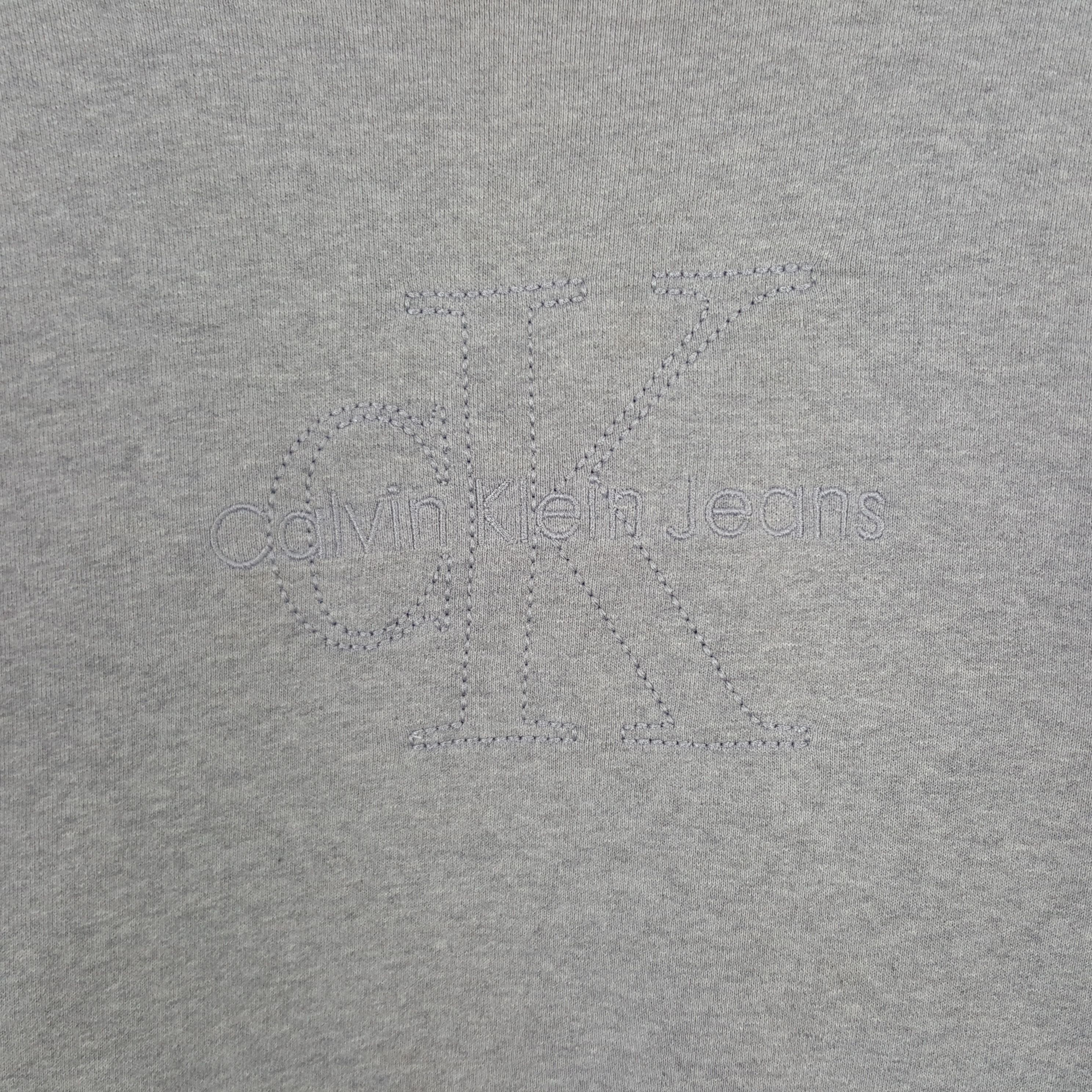 Calvin Klein × Vintage Vintage Calvin Klein Jeans Embroidery Logo Sweatshirt Size US S / EU 44-46 / 1 - 2 Thumbnail